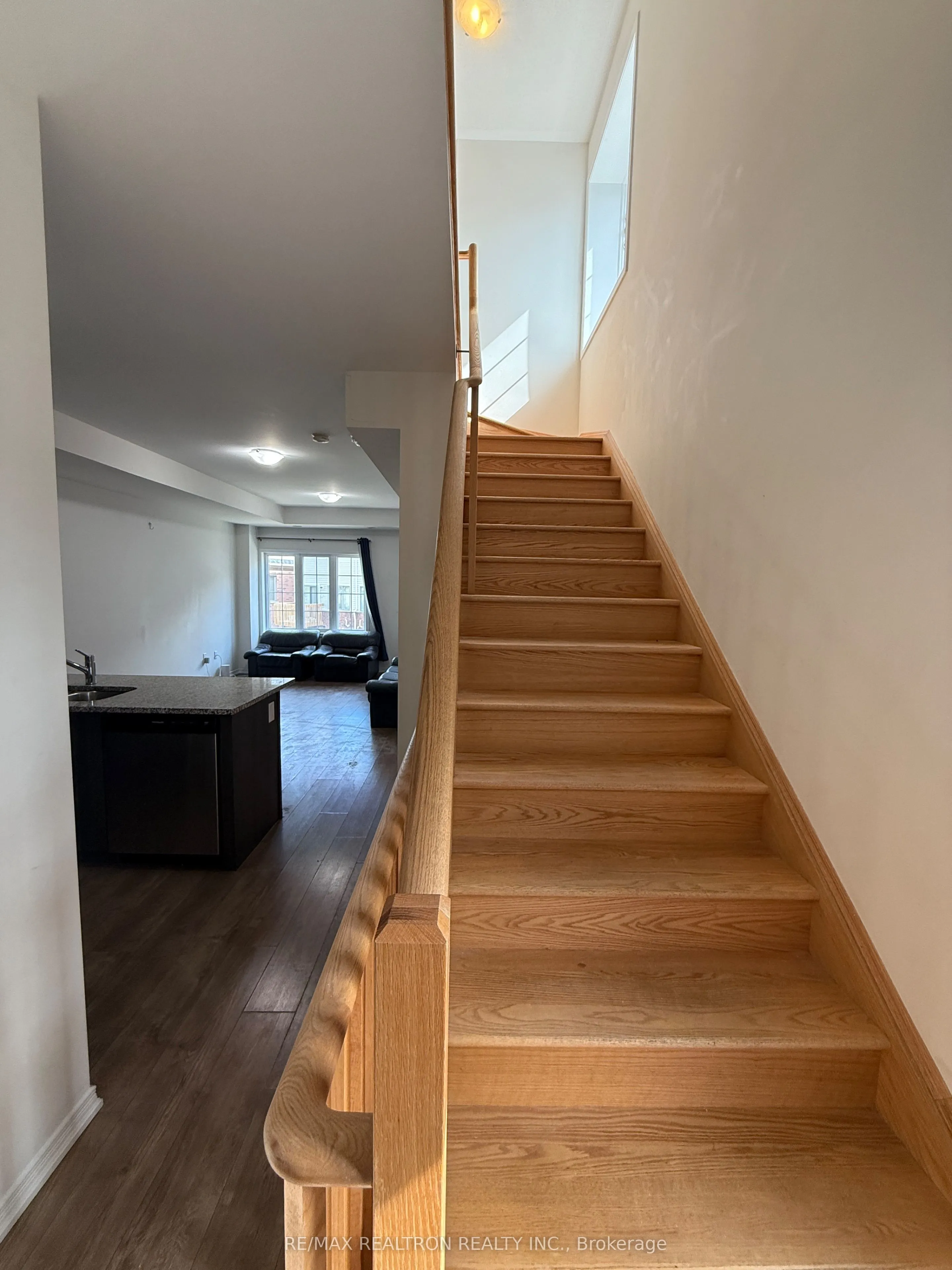 2674 Magdalene Path E, #100