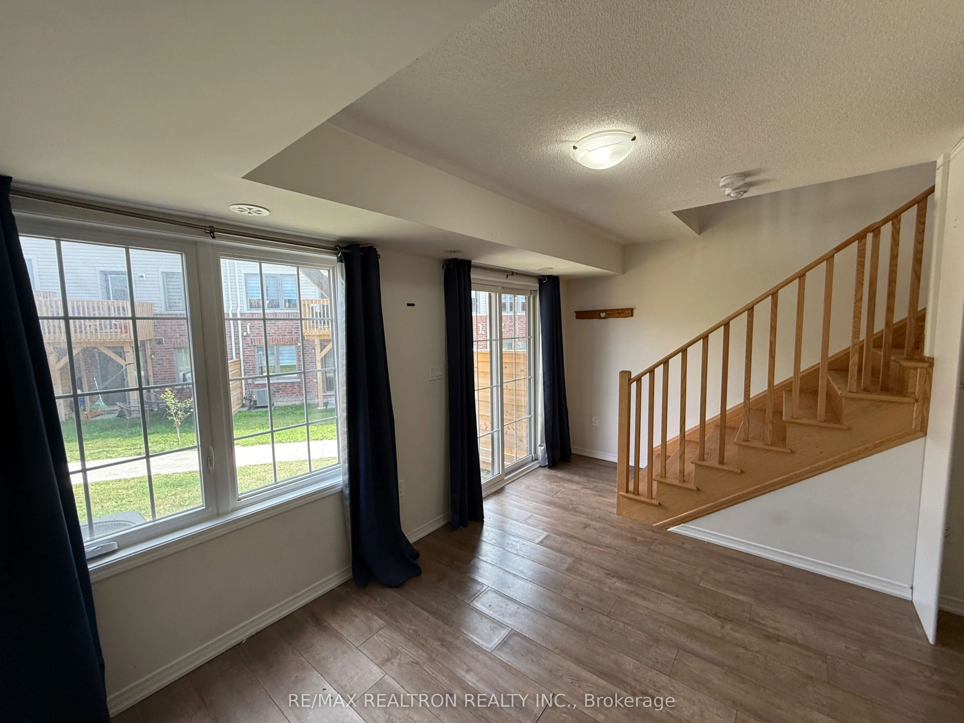 2674 Magdalene Path E, #100