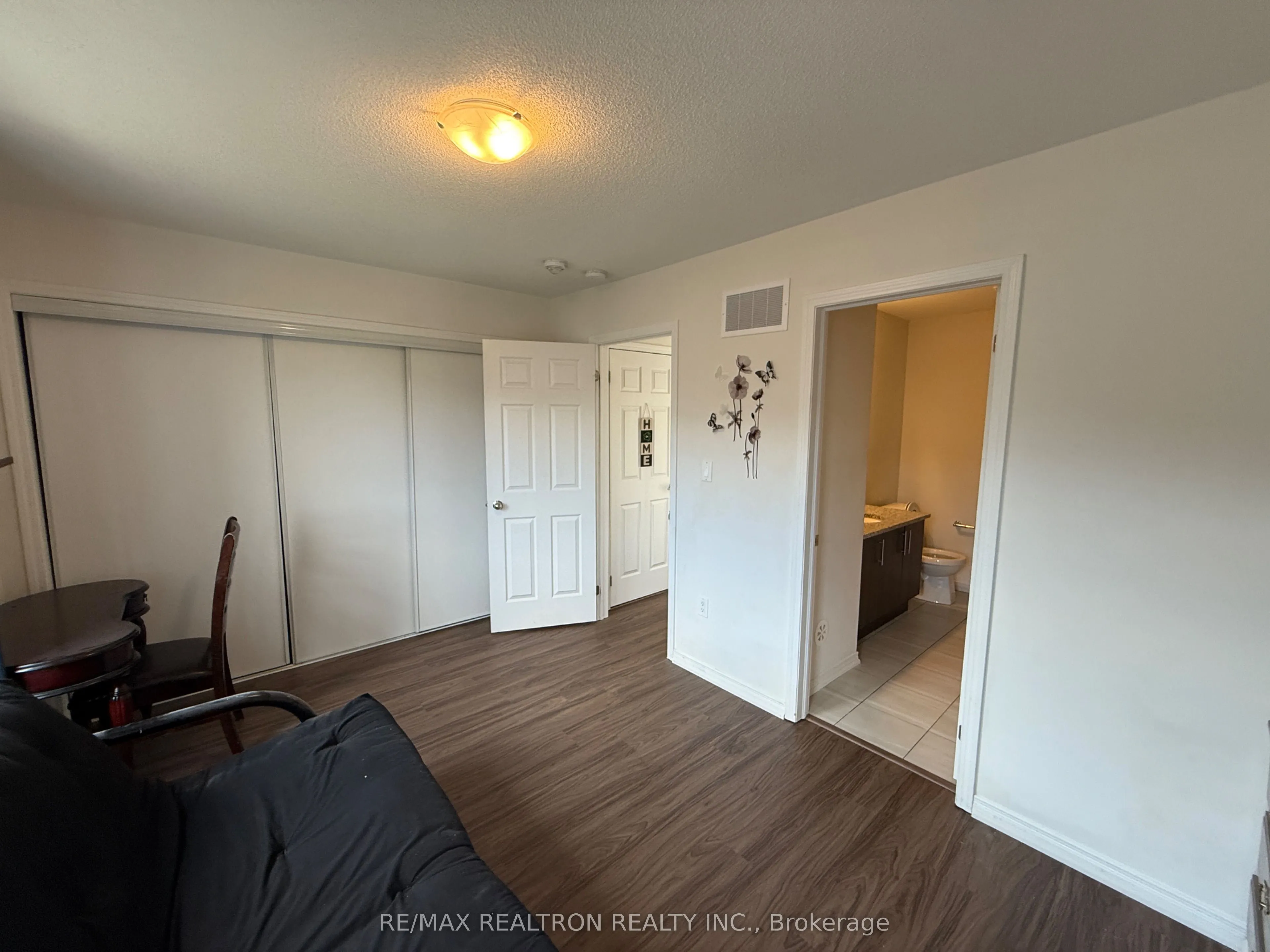 2674 Magdalene Path E, #100