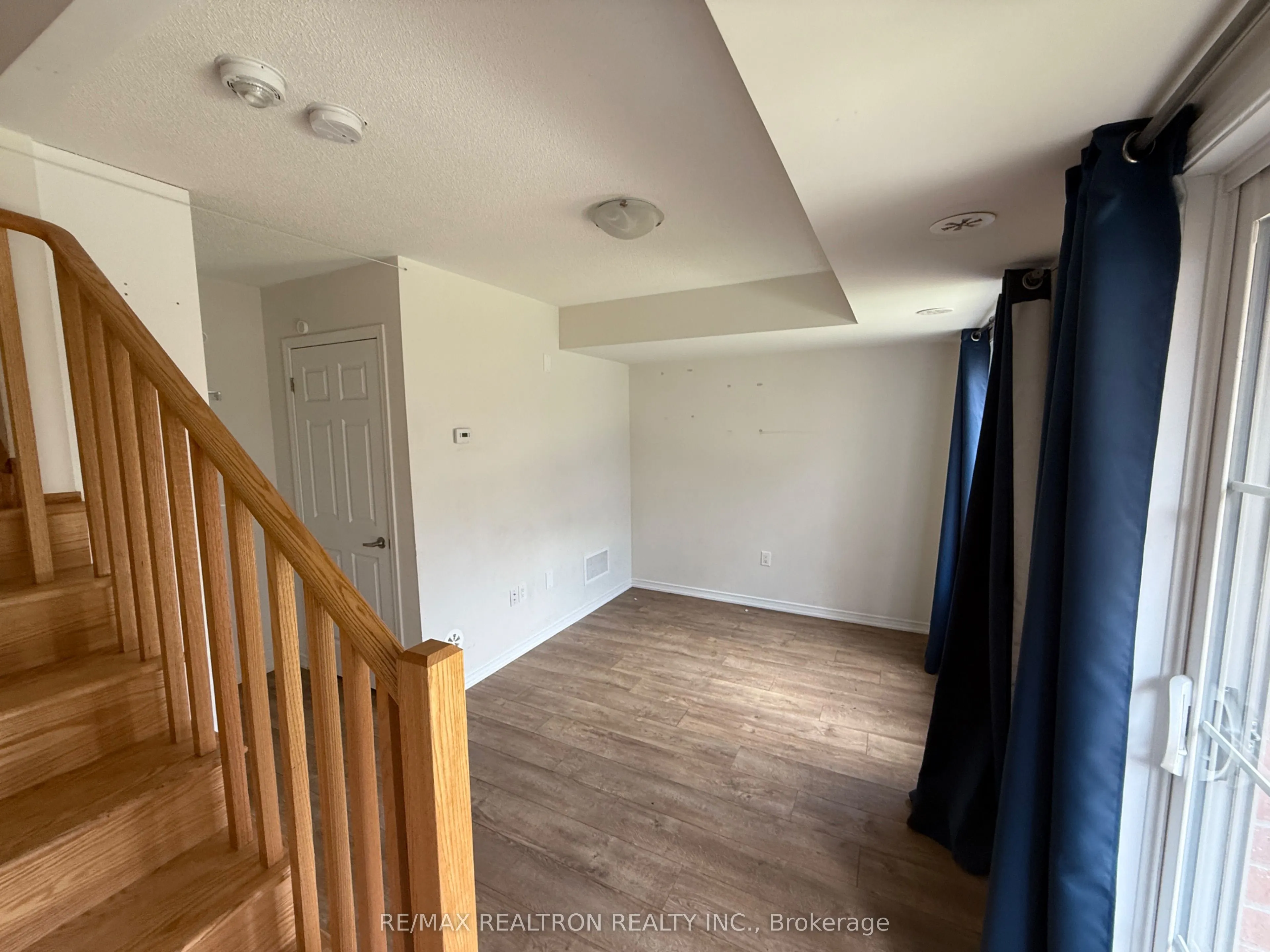 2674 Magdalene Path E, #100