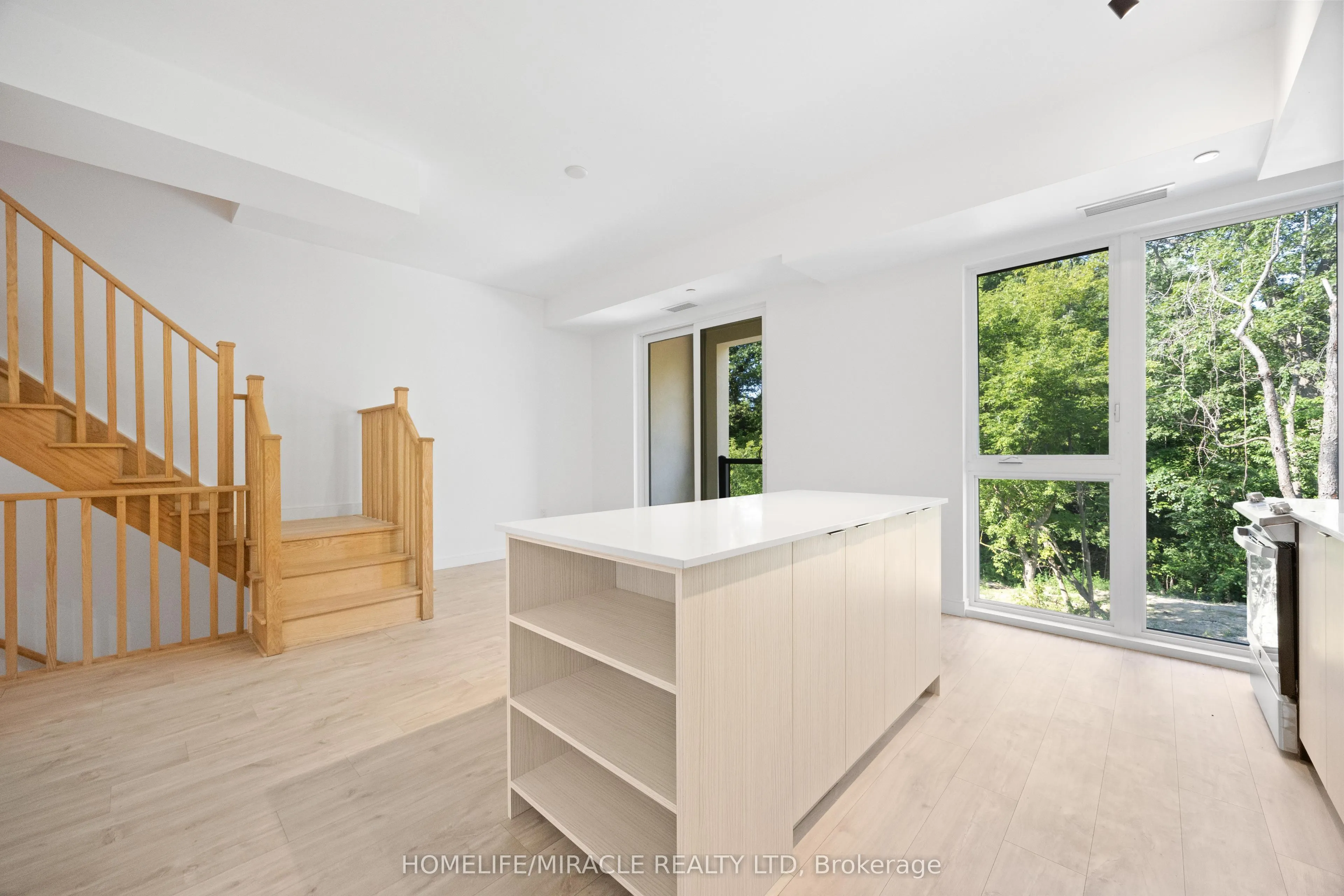 174 Clonmore Drive, #9