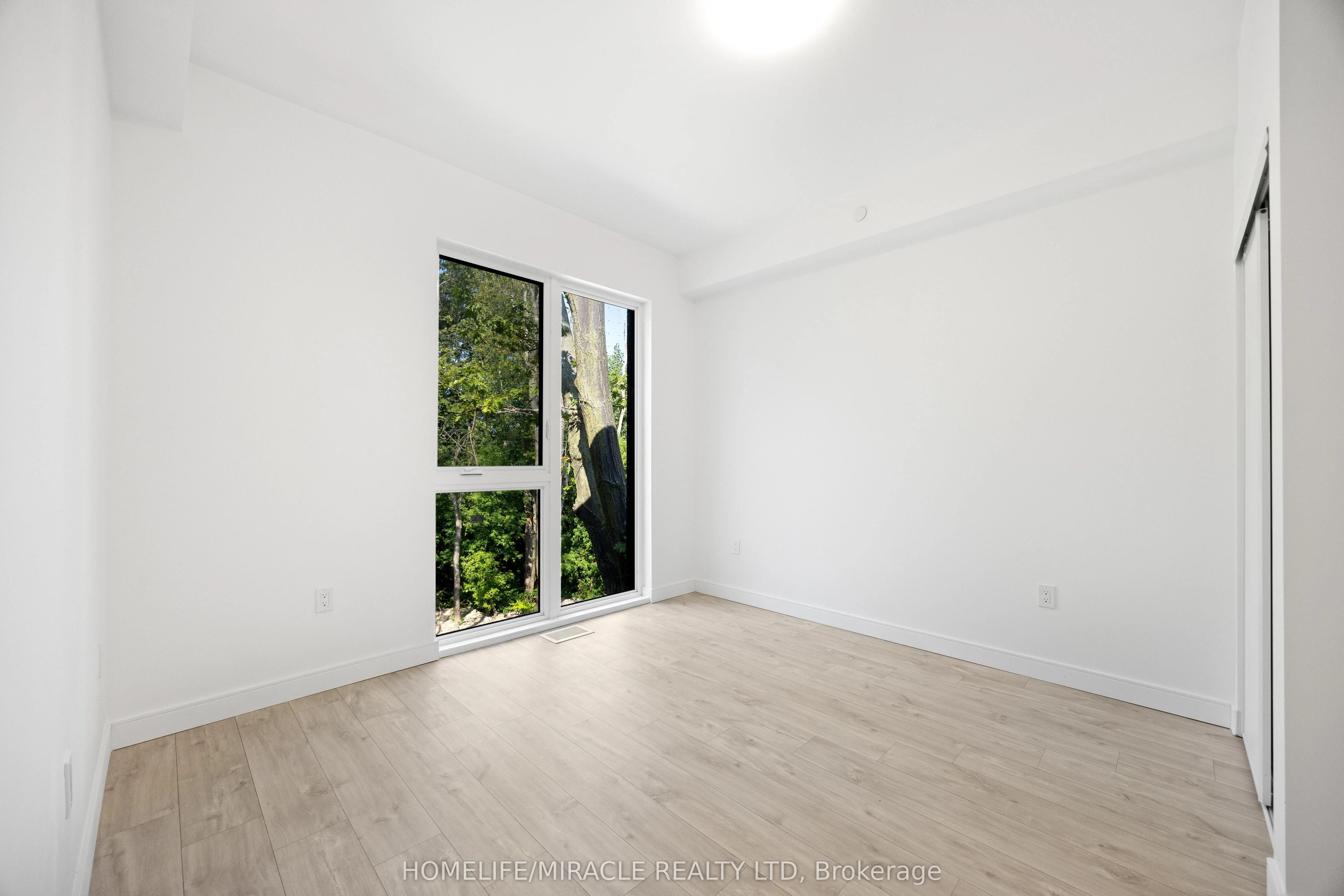 174 Clonmore Drive, #9
