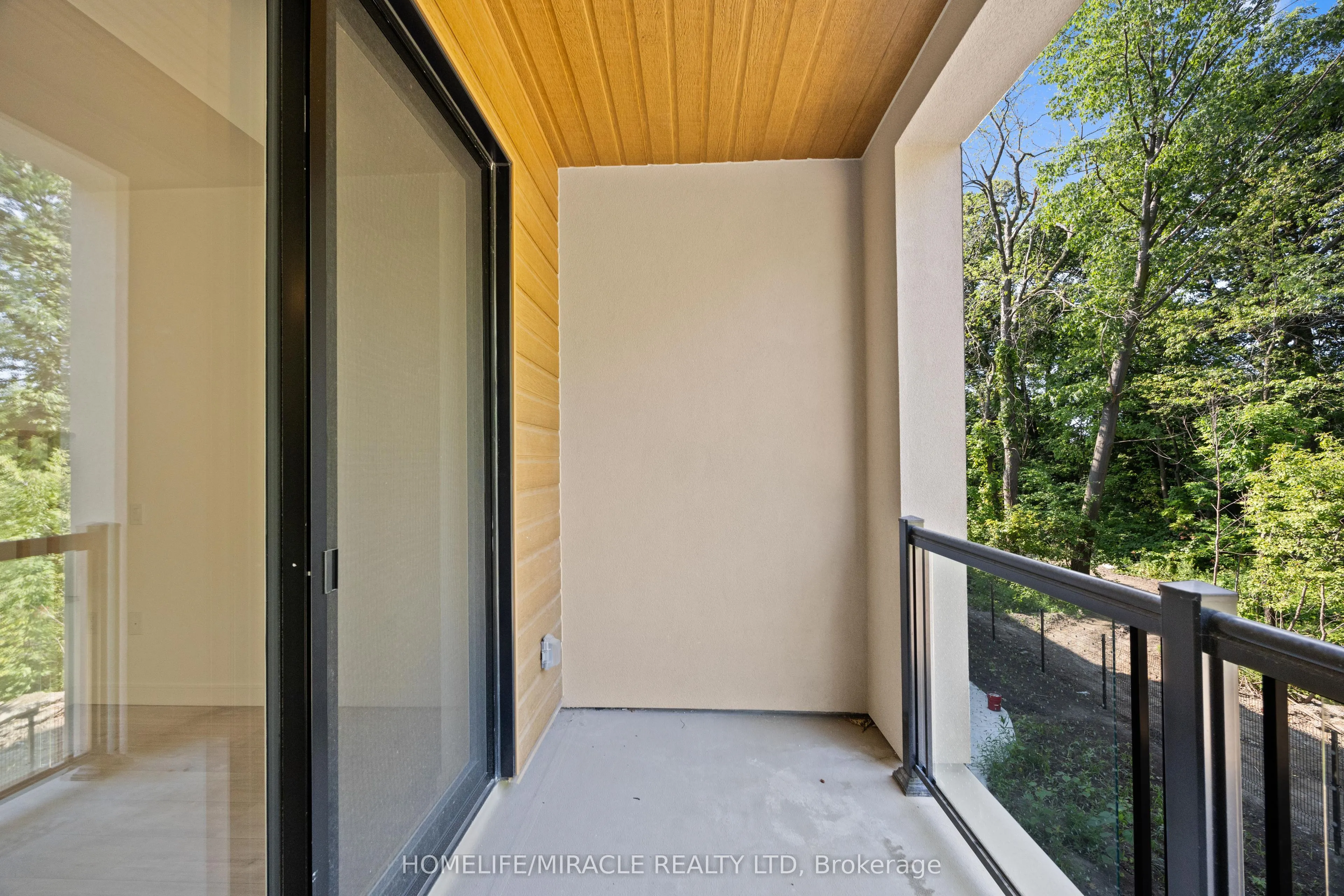 174 Clonmore Drive, #9