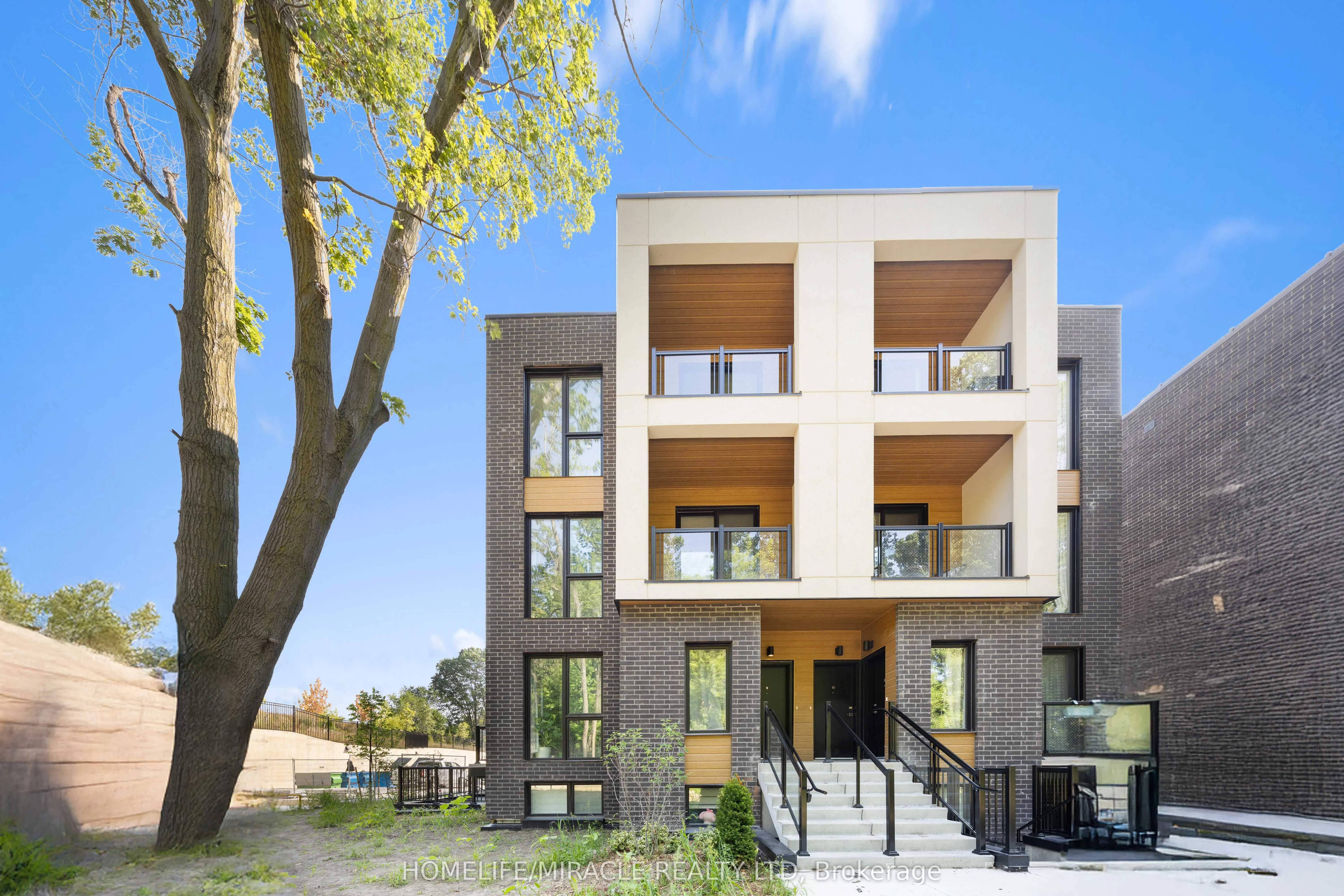 174 Clonmore Drive, #9