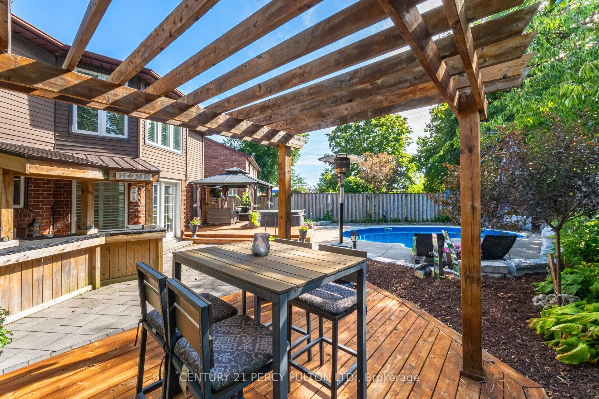 718 Pebble Court