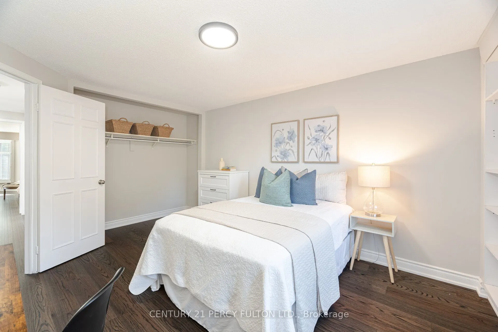 718 Pebble Court