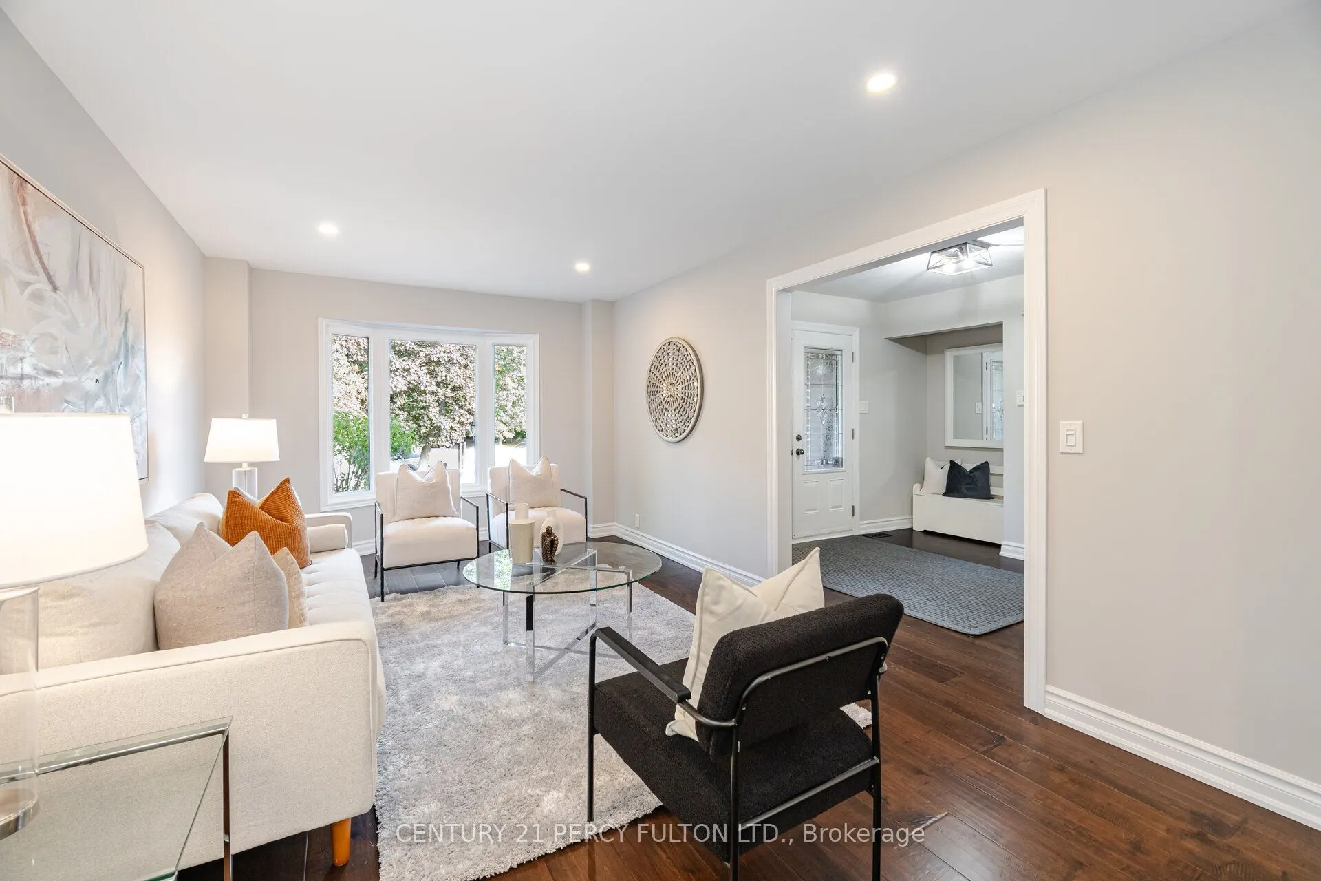 718 Pebble Court