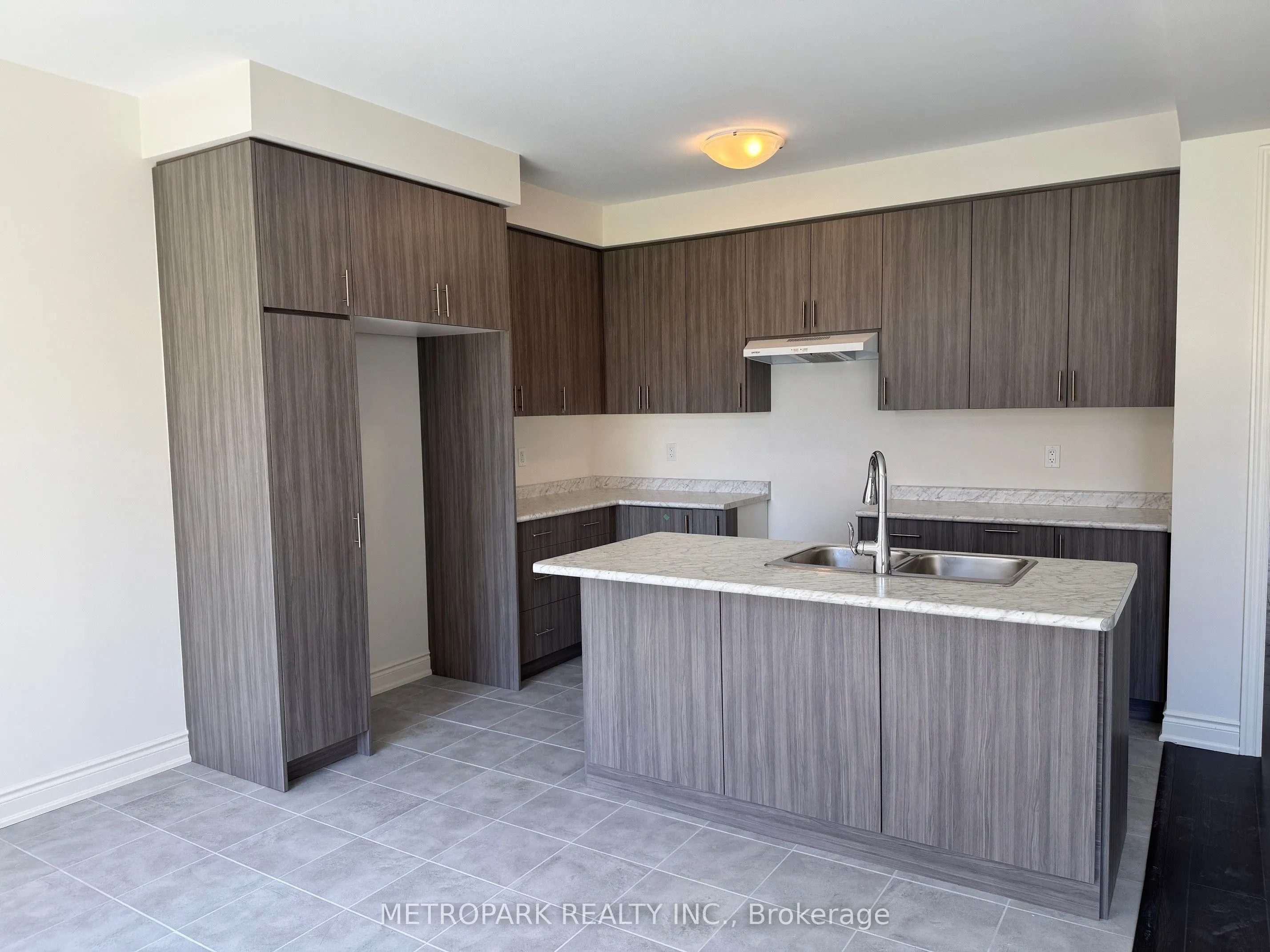 2219 Crystal Drive