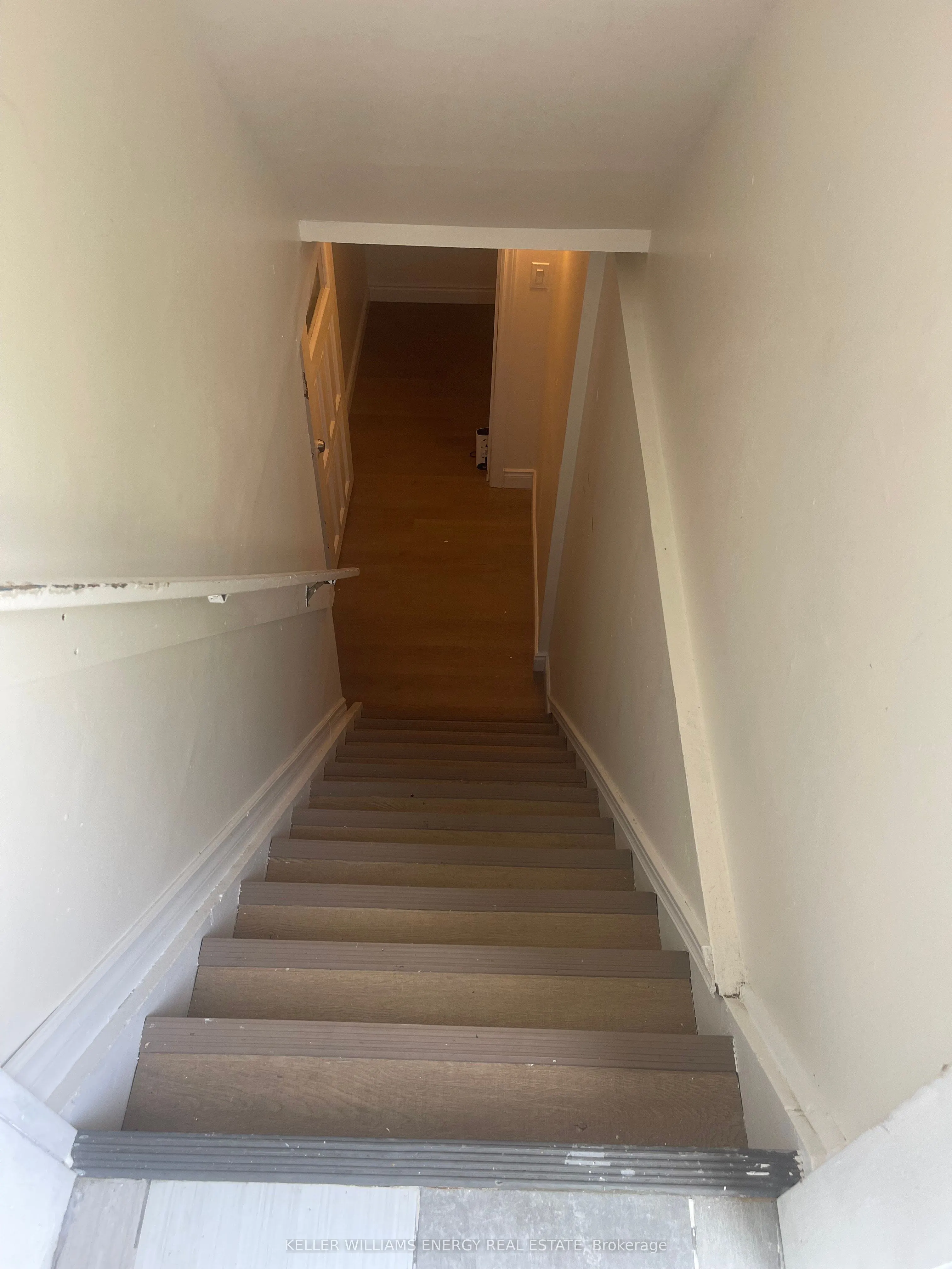 578 Lakeview Avenue, #Basement