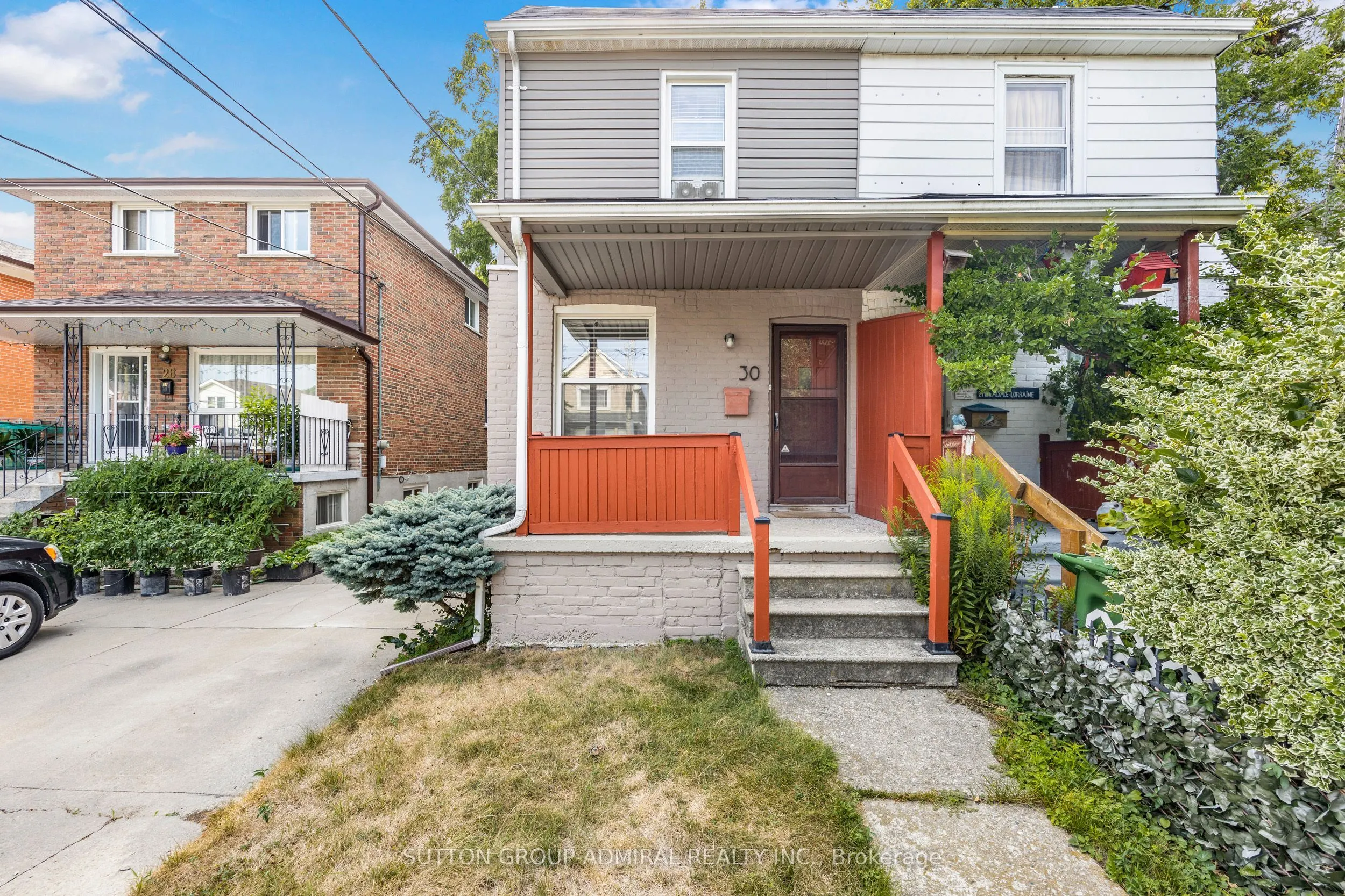 30 Everett Crescent