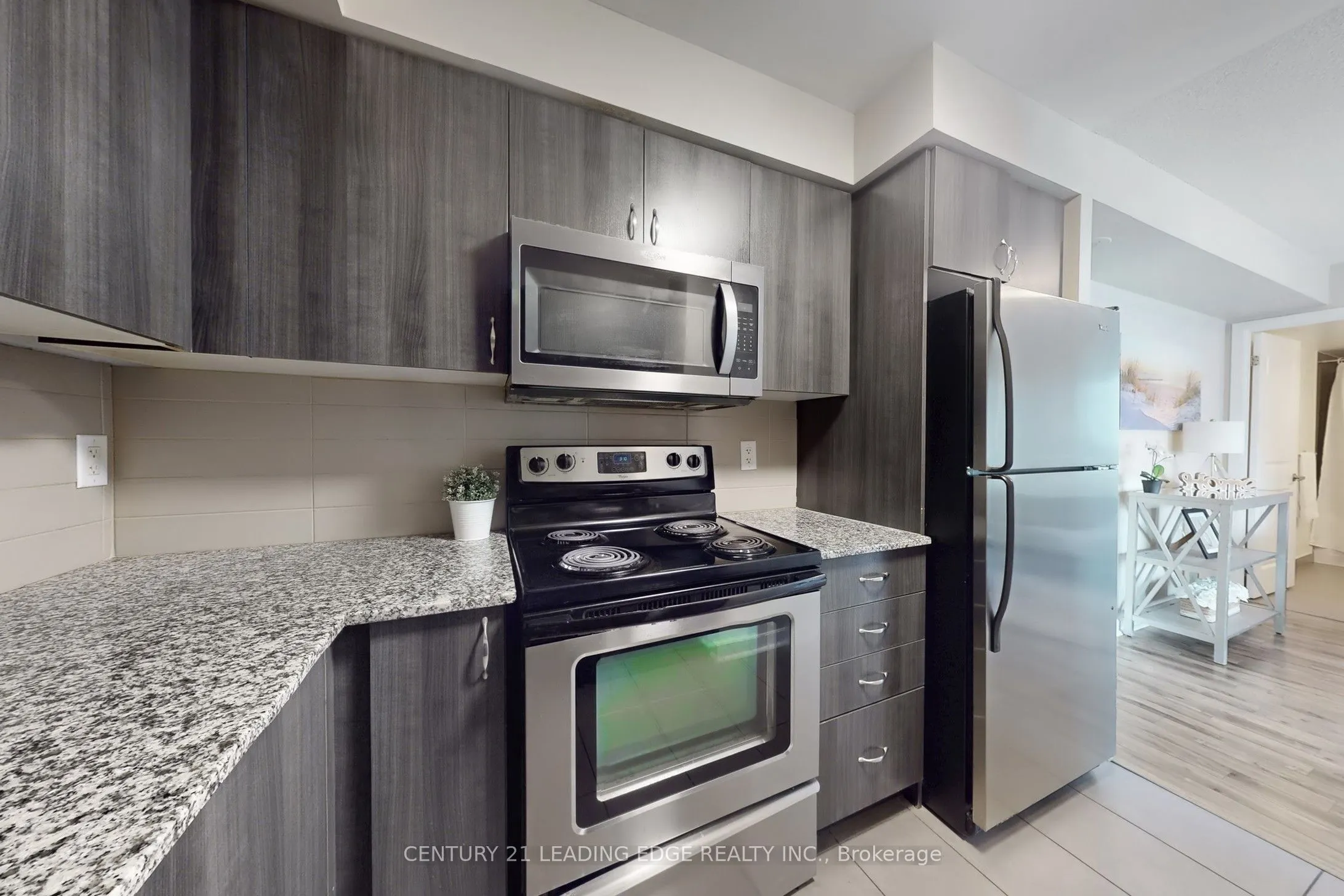 1235 Bayly Street, #901