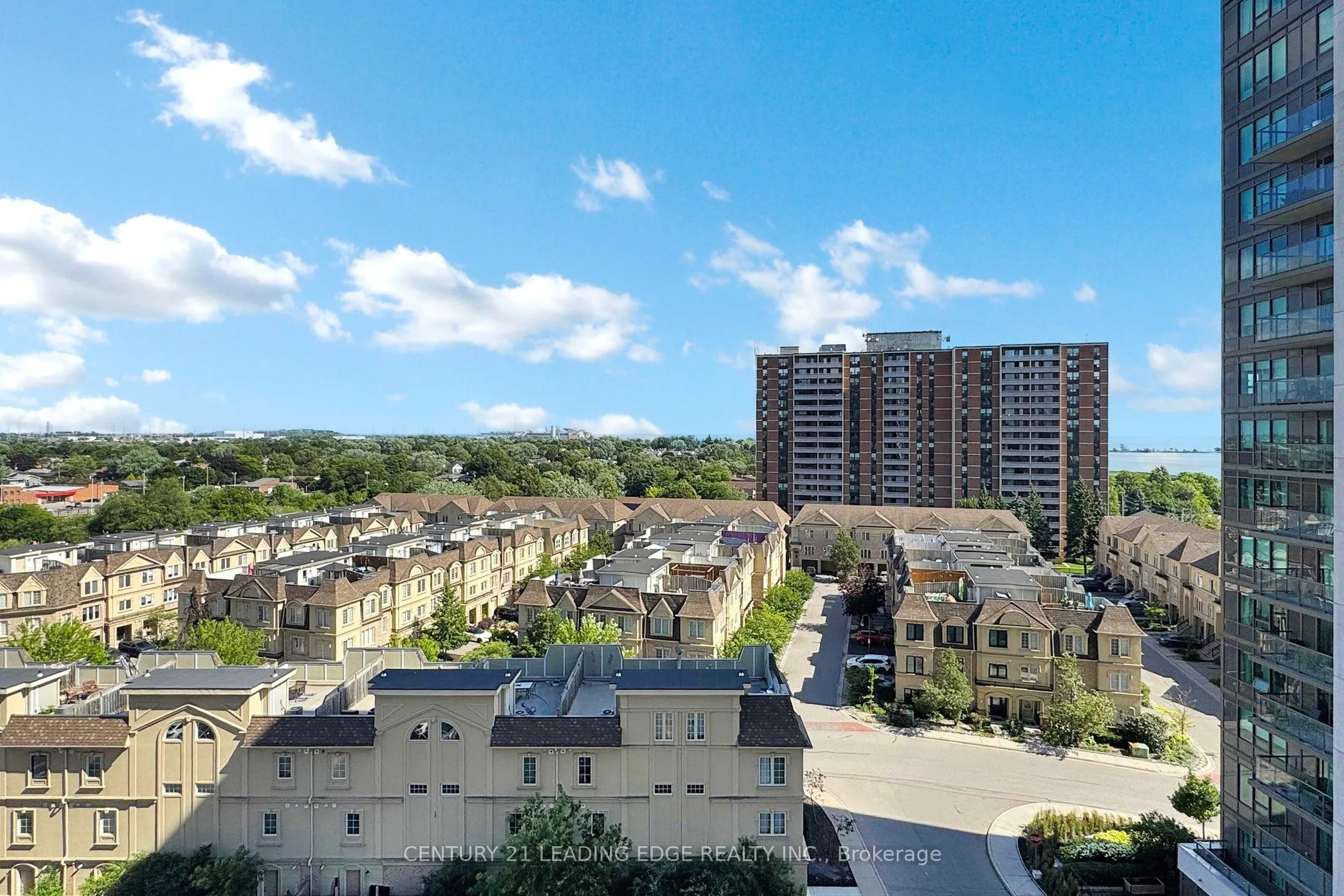 1235 Bayly Street, #901