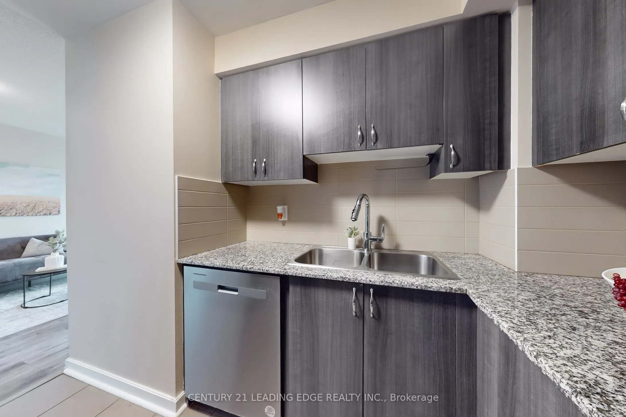 1235 Bayly Street, #901