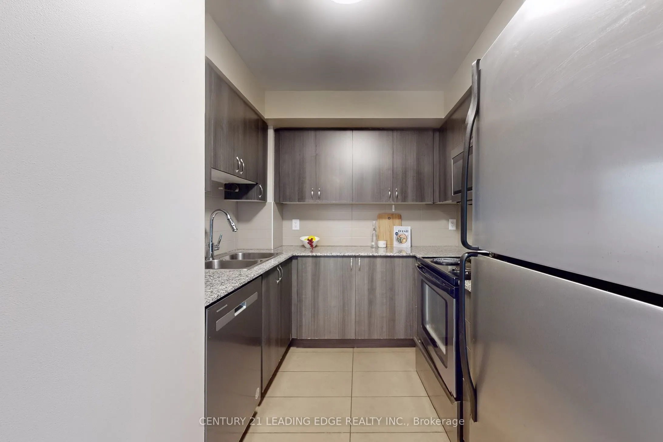 1235 Bayly Street, #901