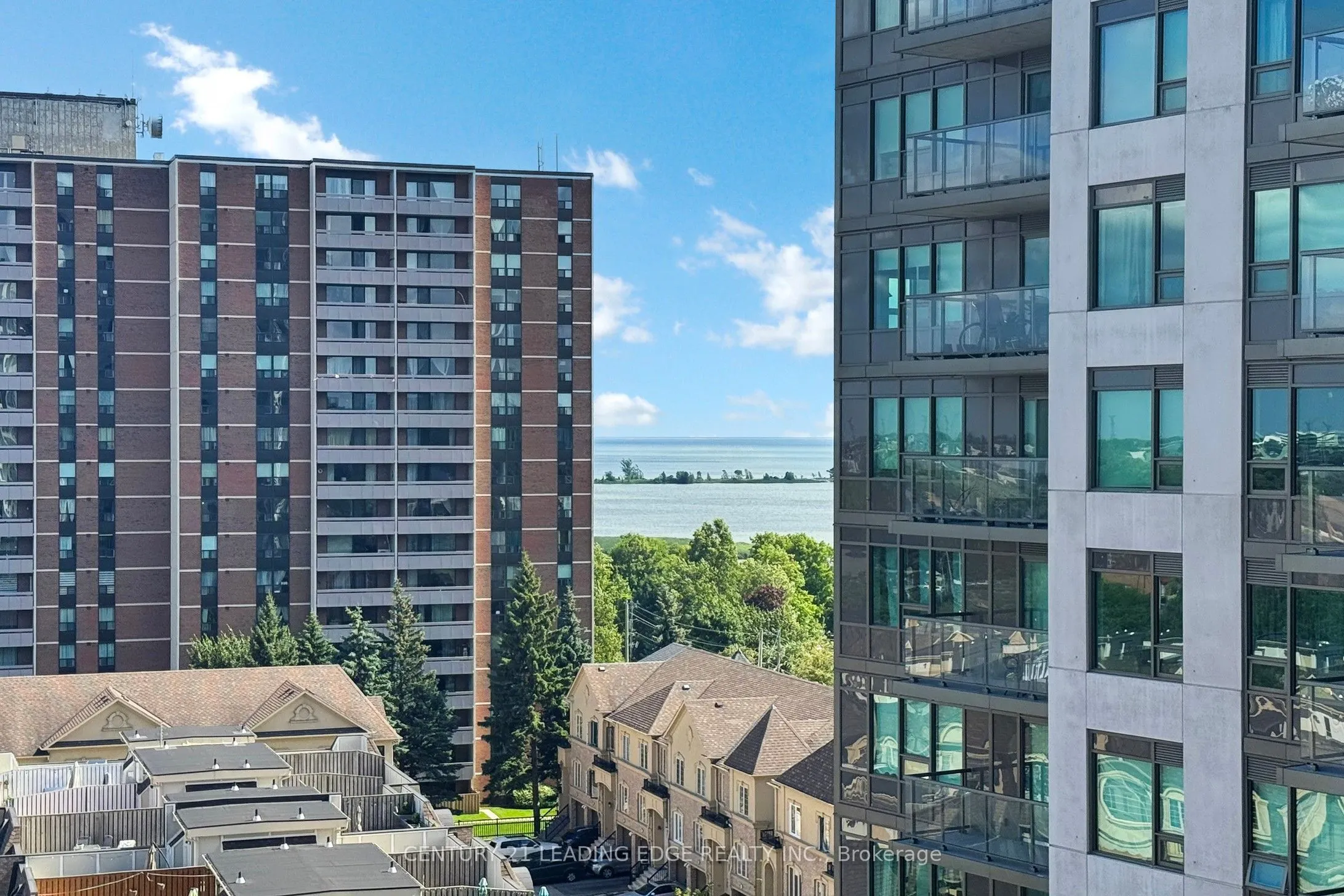 1235 Bayly Street, #901