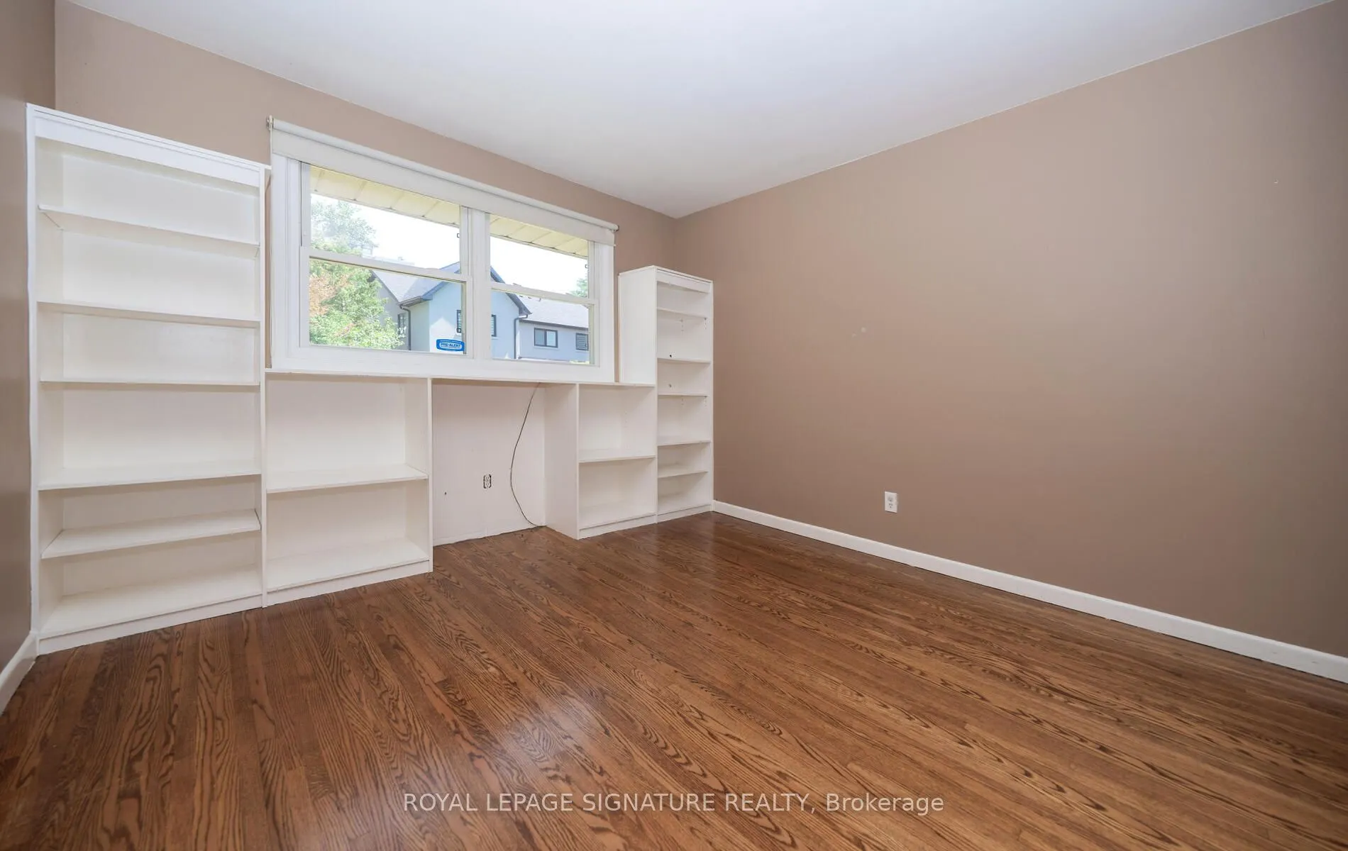 9 Bridlewood Boulevard