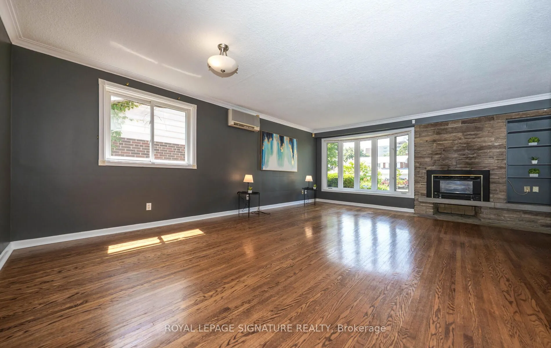 9 Bridlewood Boulevard