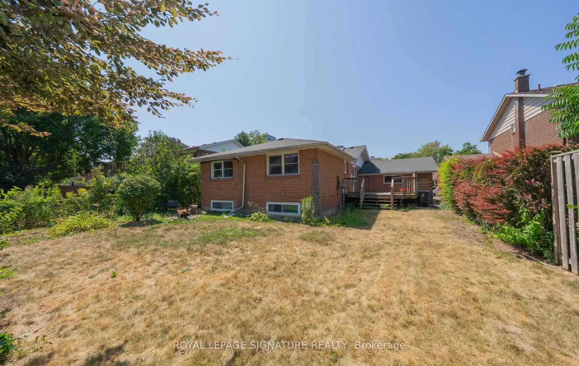 9 Bridlewood Boulevard