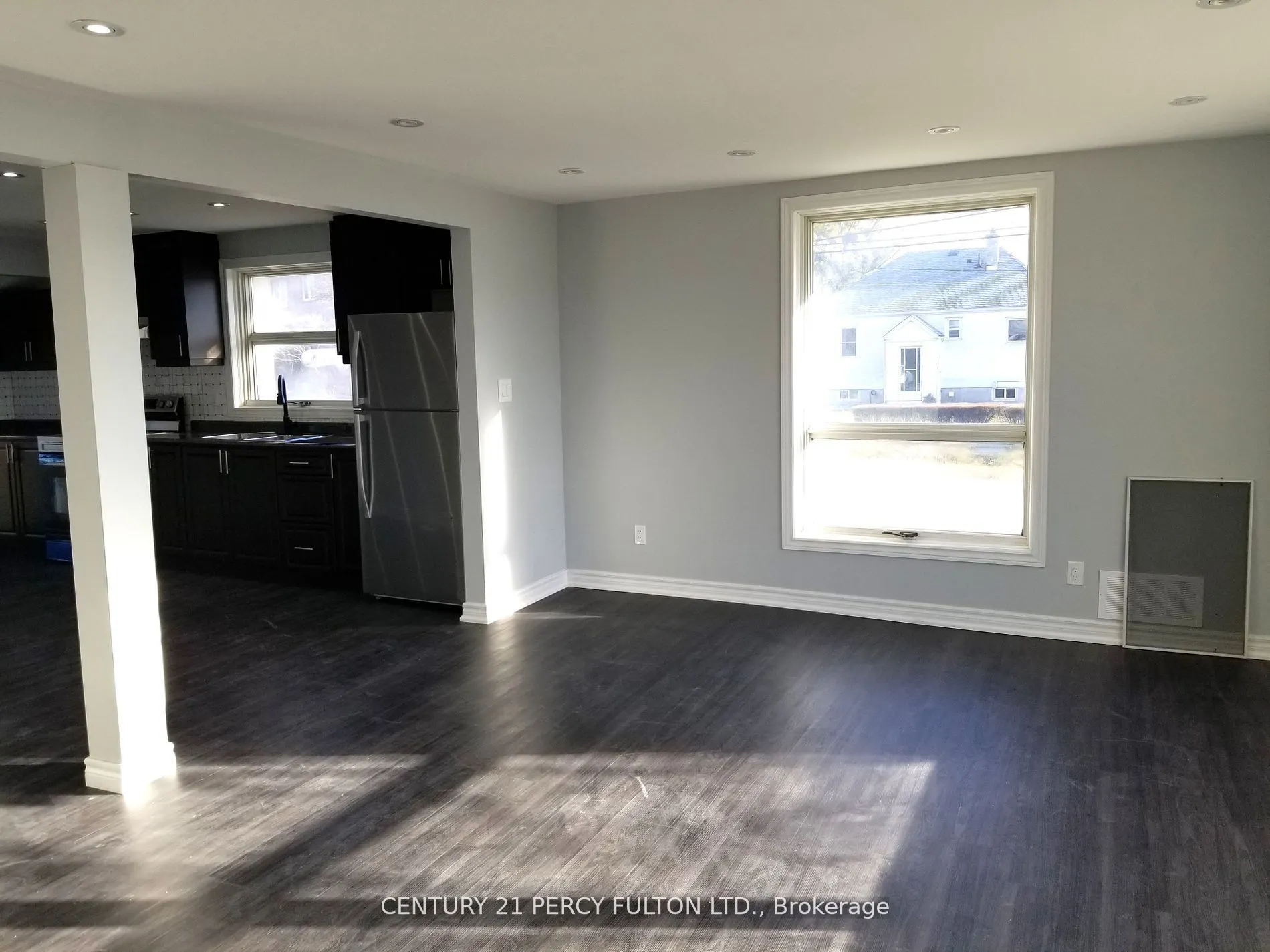 401 Anderson Street, #Mainflr