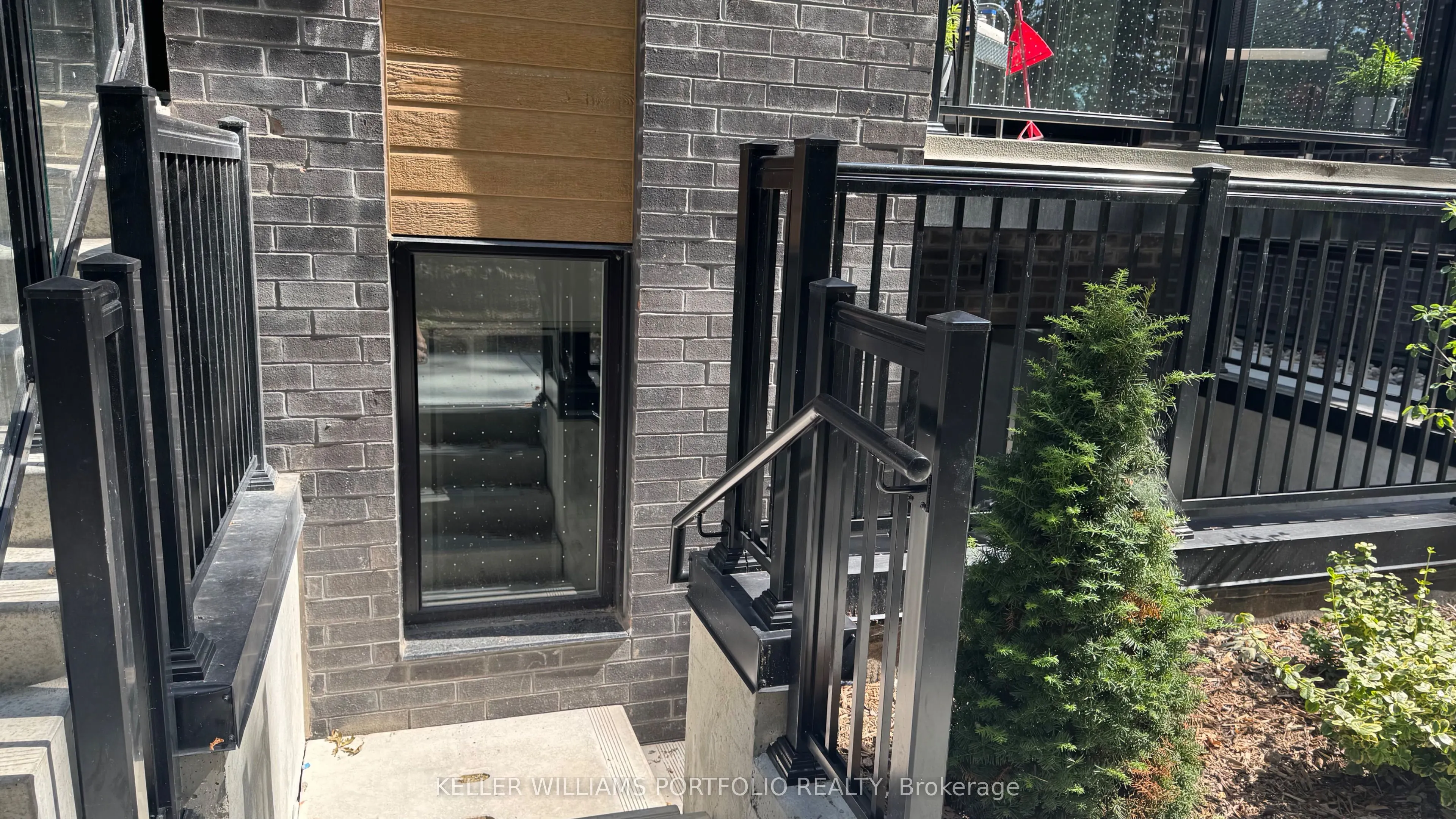 172 Clonmore Drive, #20