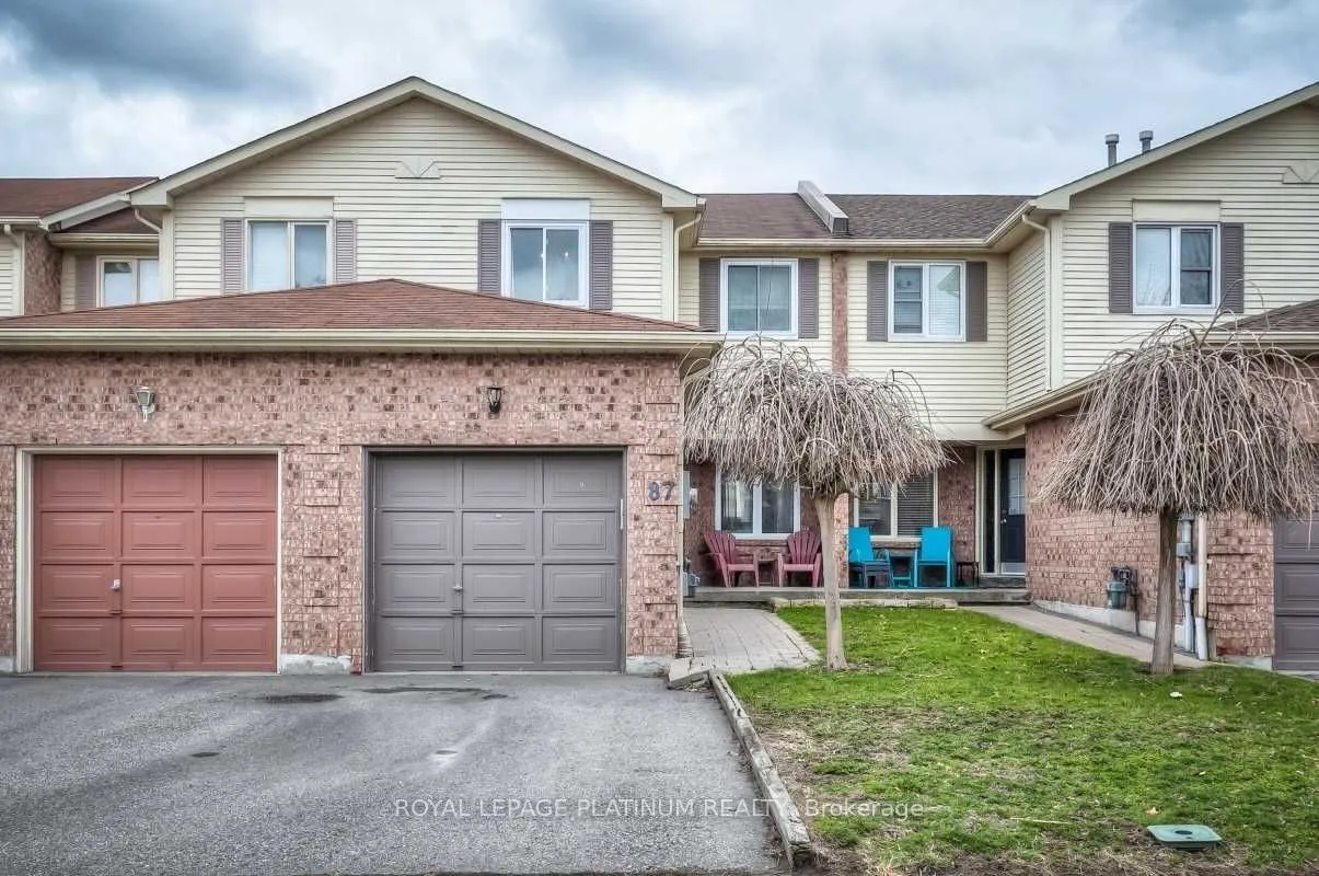 87 Poolton Crescent
