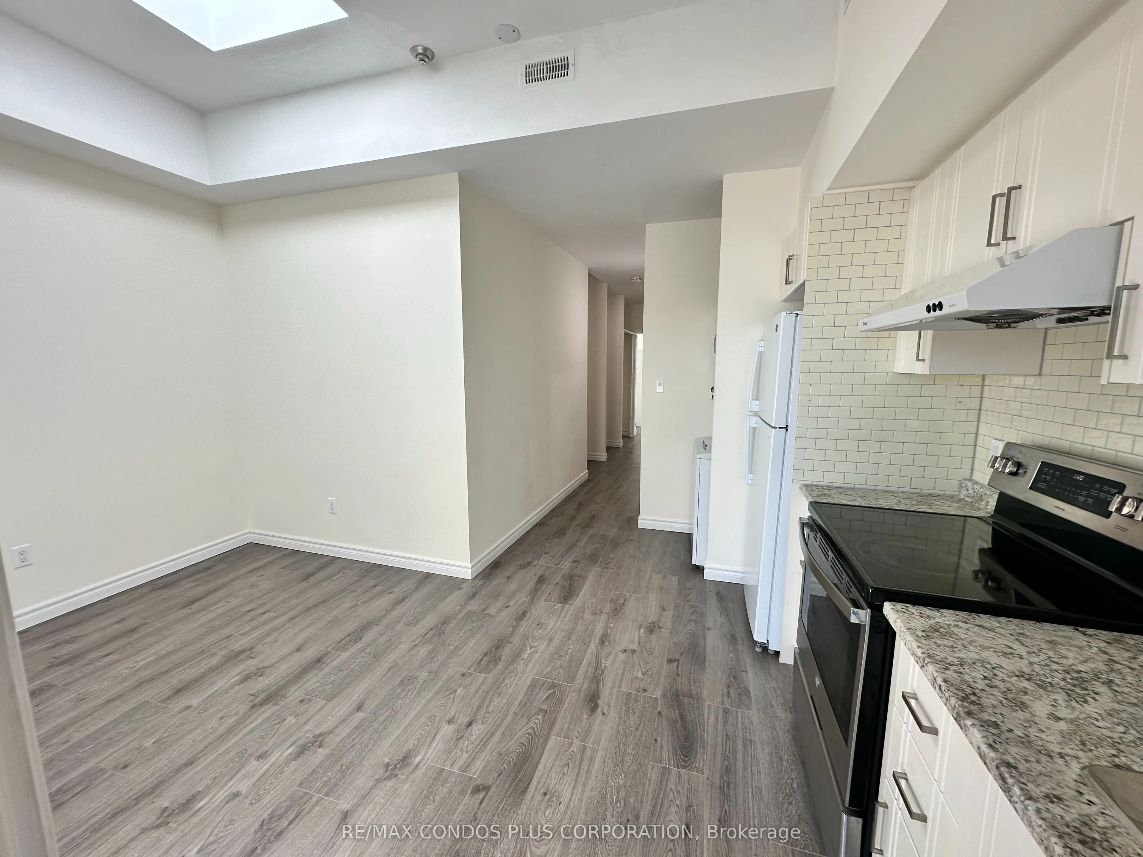 725 Danforth Avenue, #3A
