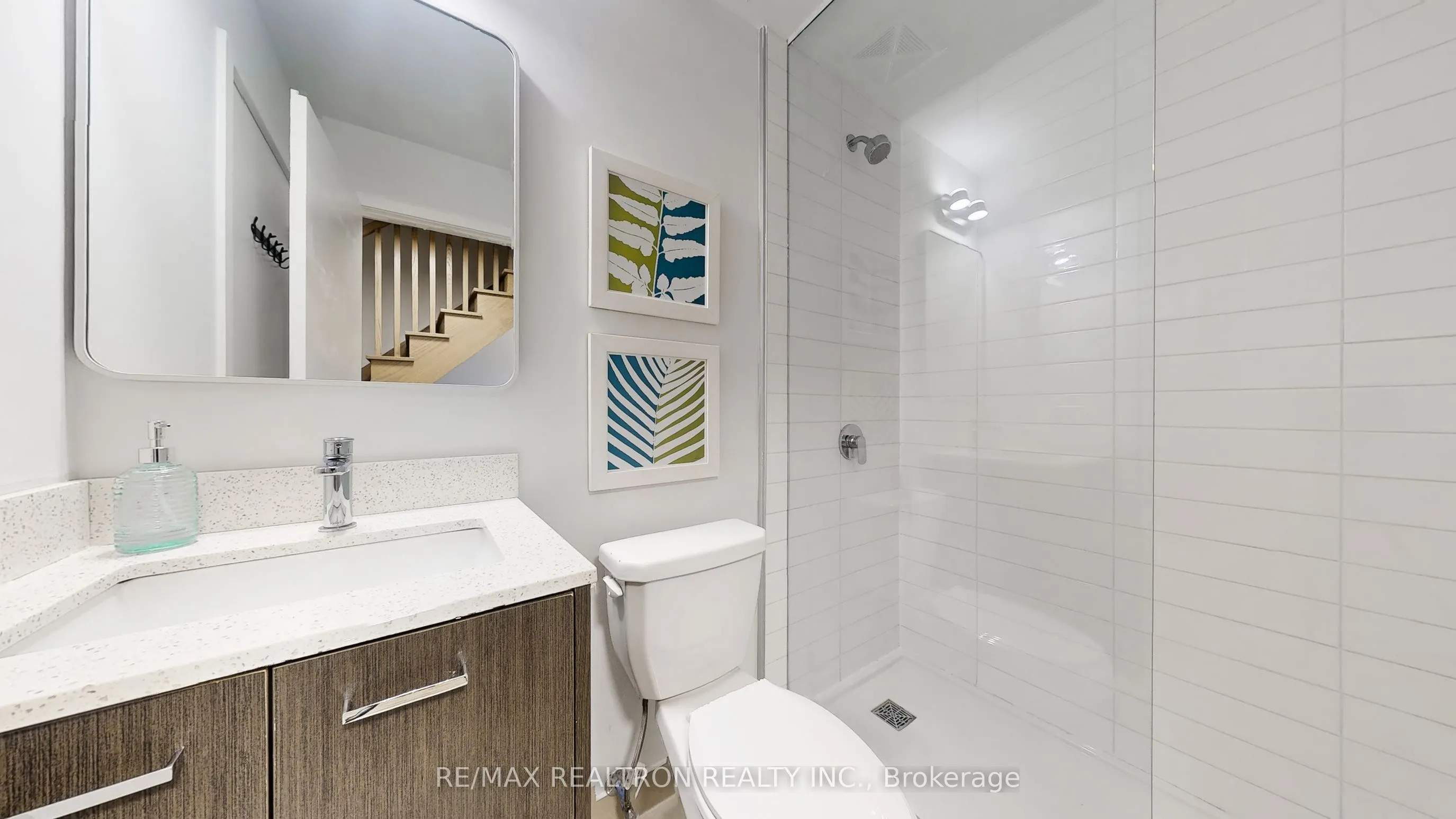 20 Echo Point, #131