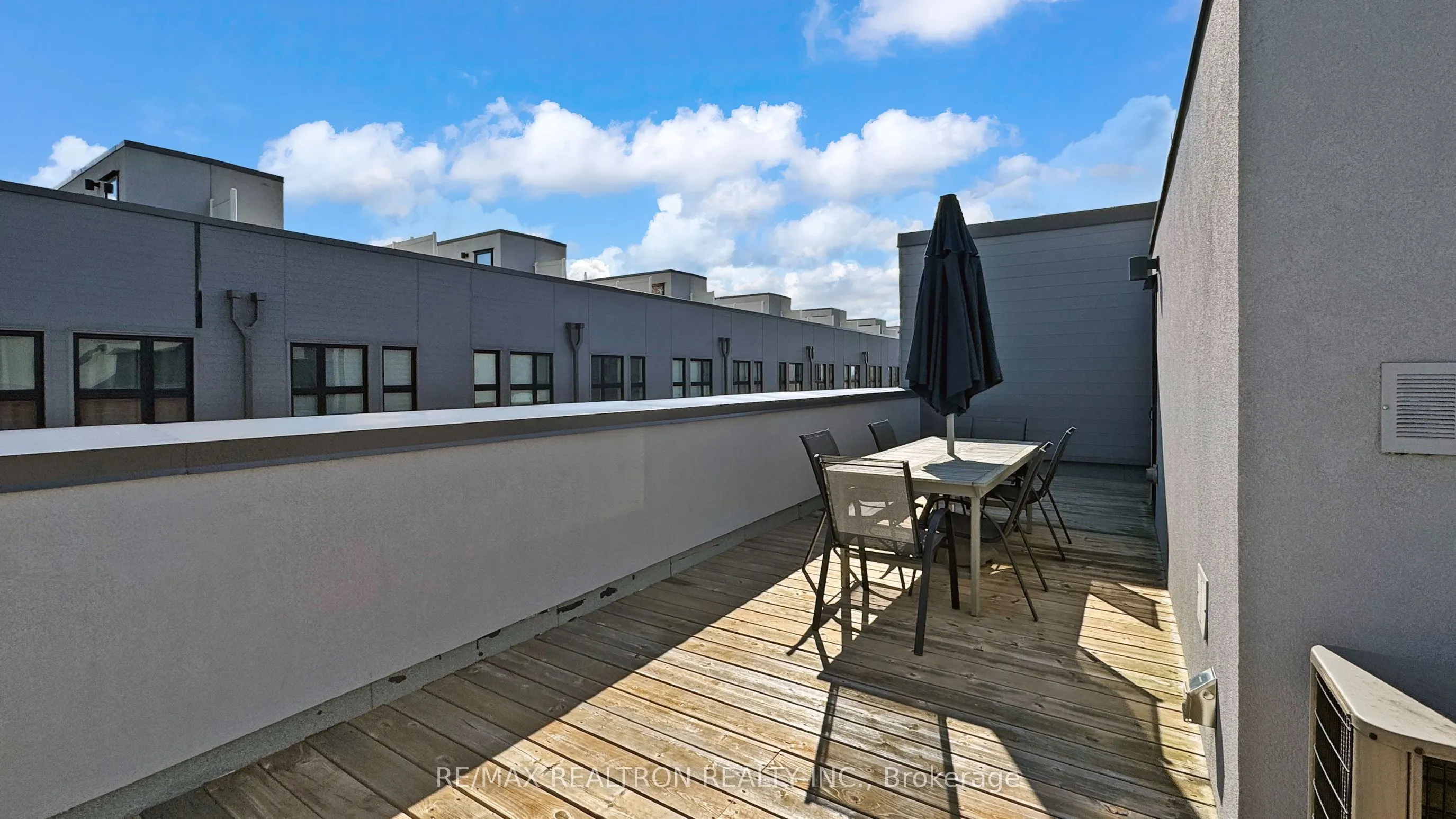 20 Echo Point, #131