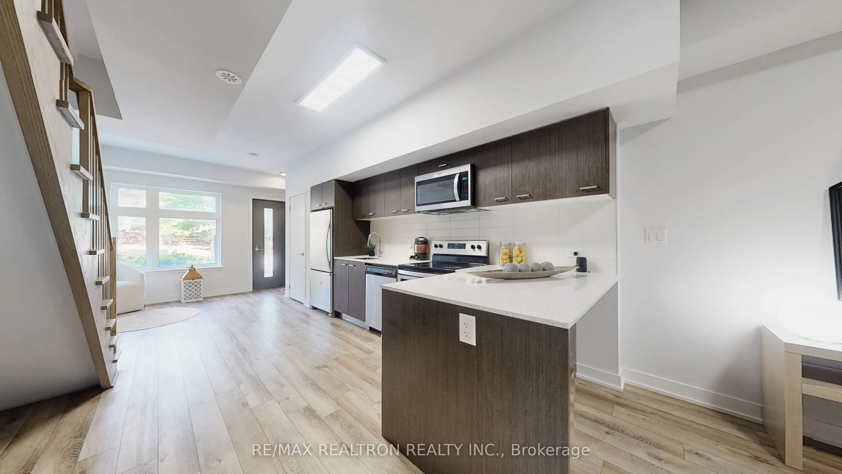 20 Echo Point, #131