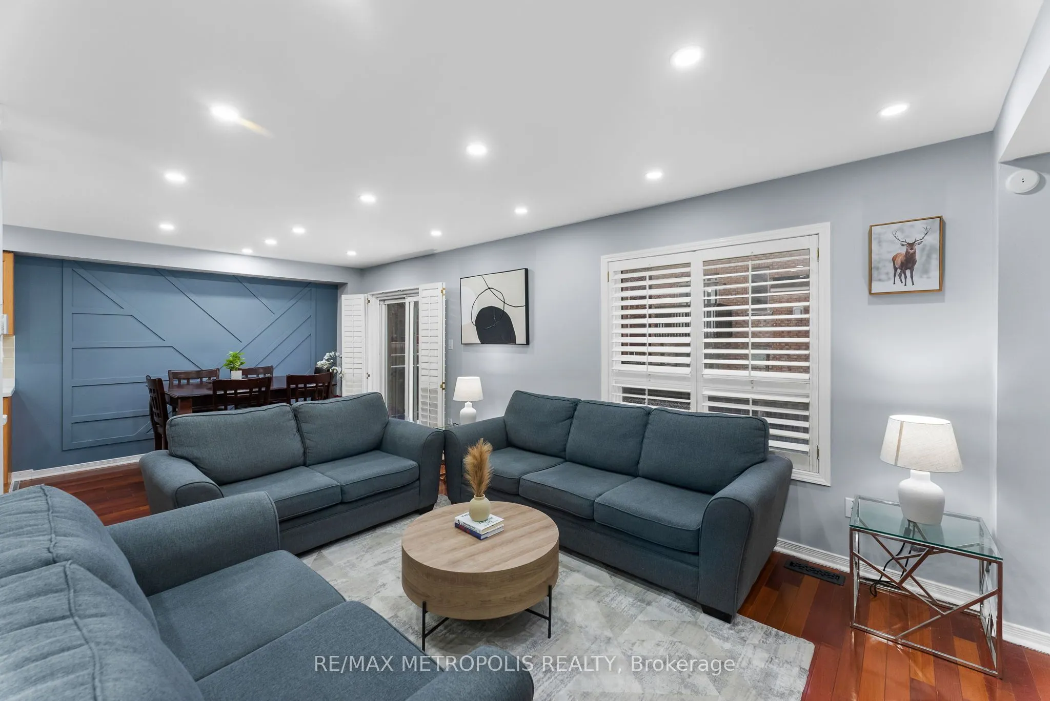 4 Grosbeak Crescent, #Upper