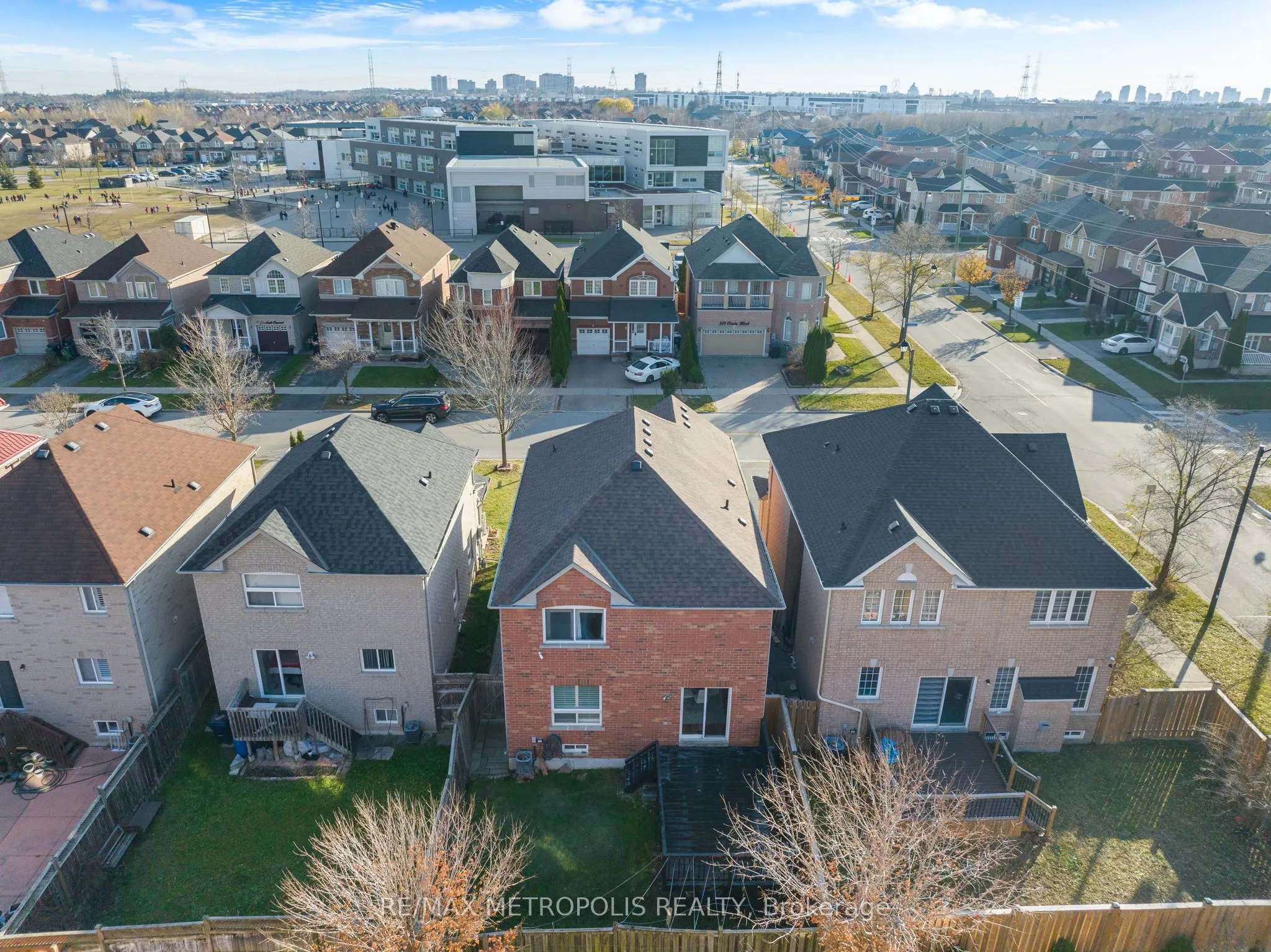 4 Grosbeak Crescent, #Bsmt