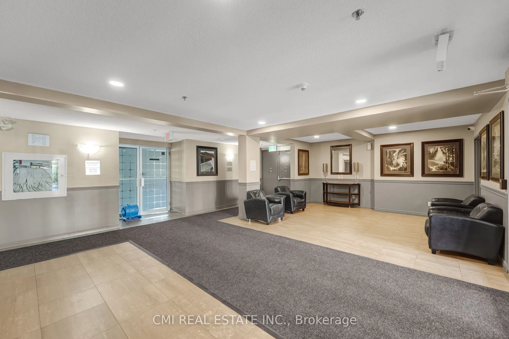 5225 Finch Avenue E, #203