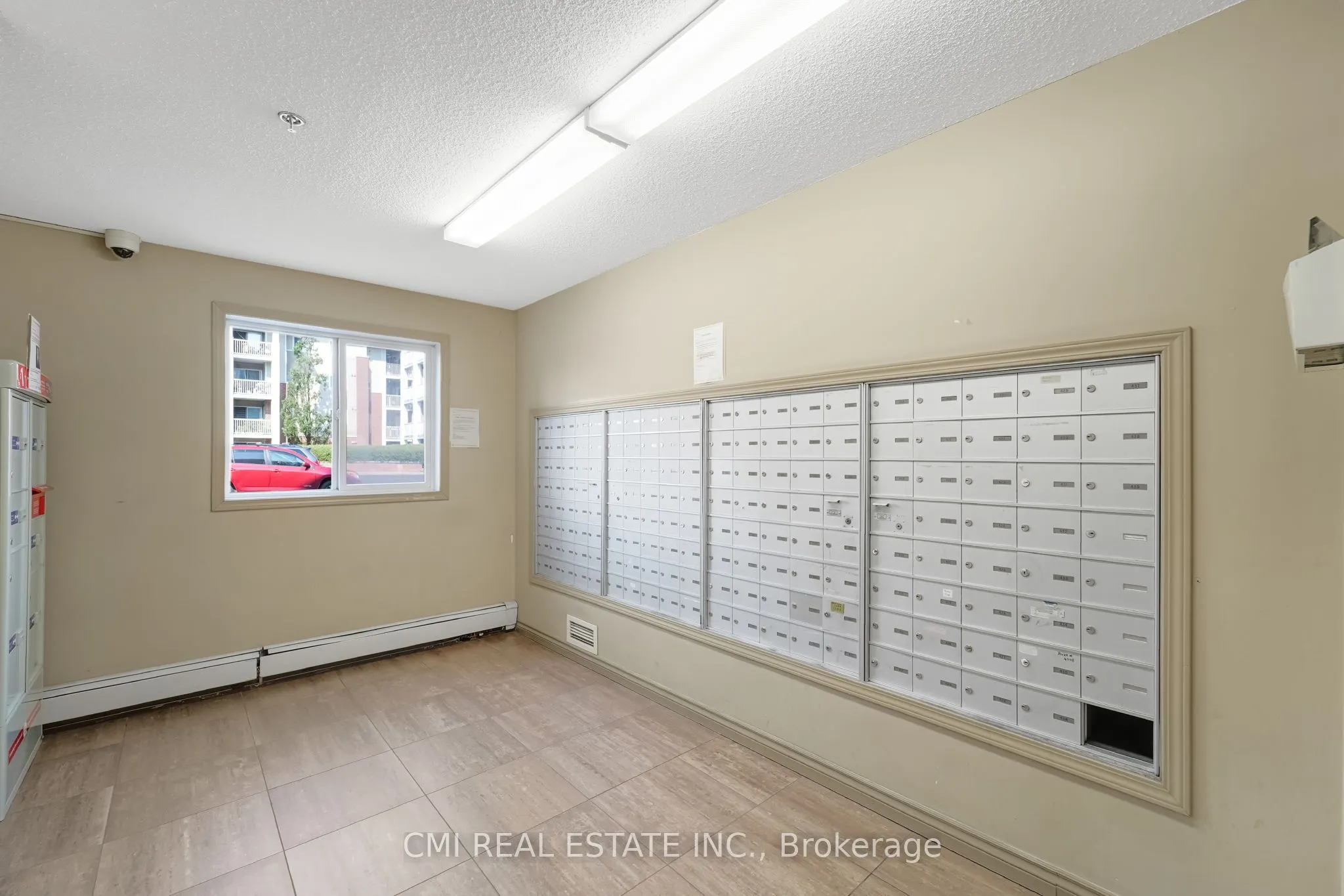 5225 Finch Avenue E, #203