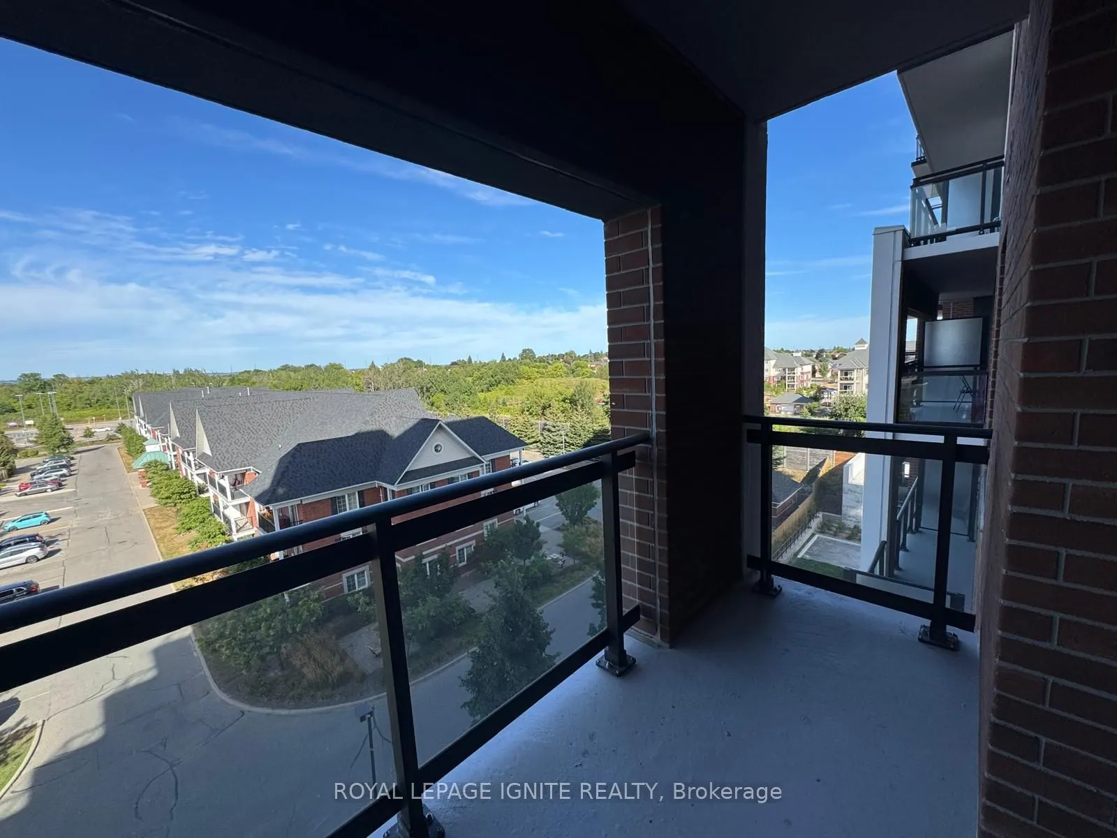 55 Clarington Boulevard, #606