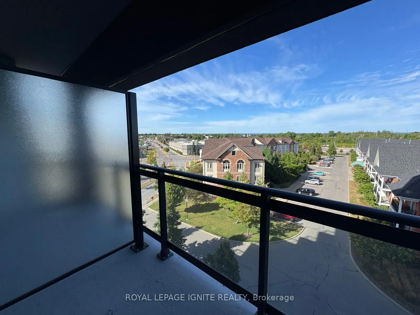 55 Clarington Boulevard, #606