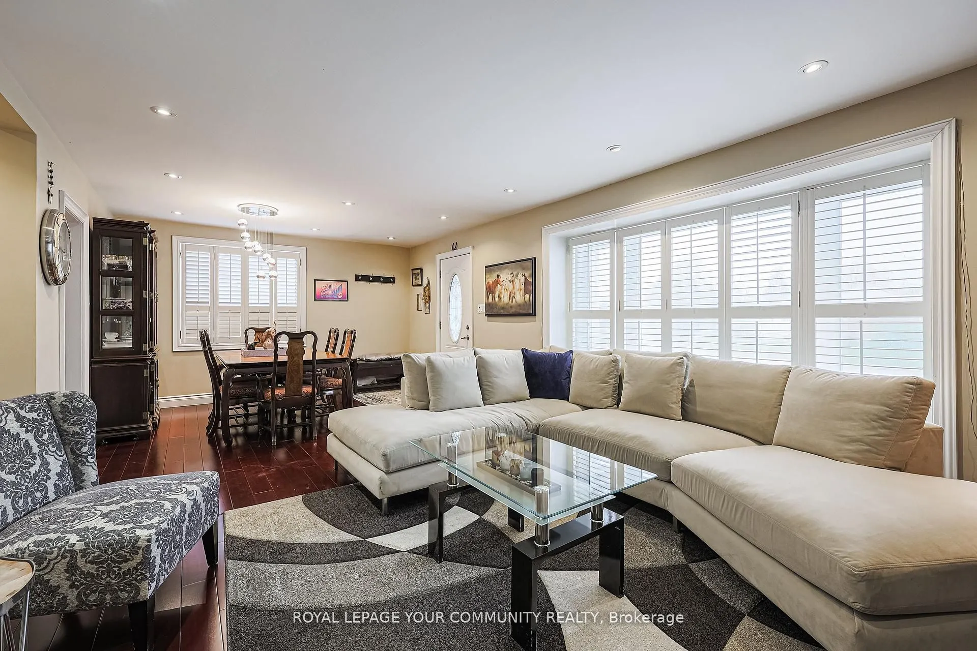 52 Princeway Drive
