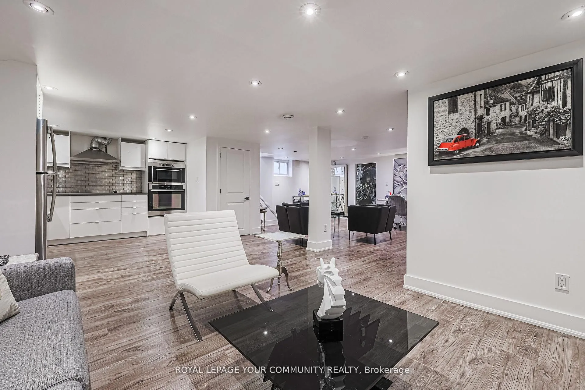 52 Princeway Drive