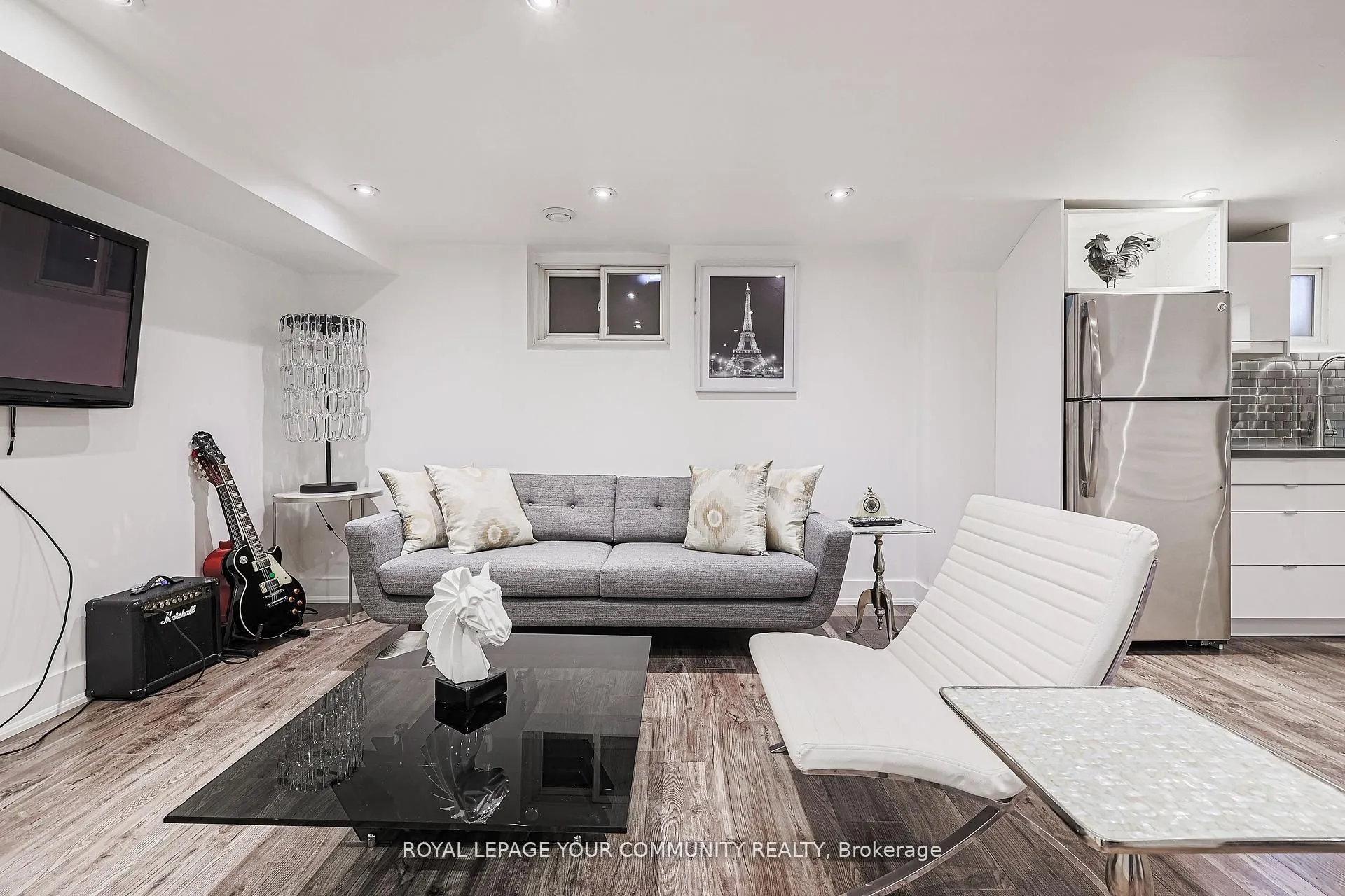 52 Princeway Drive