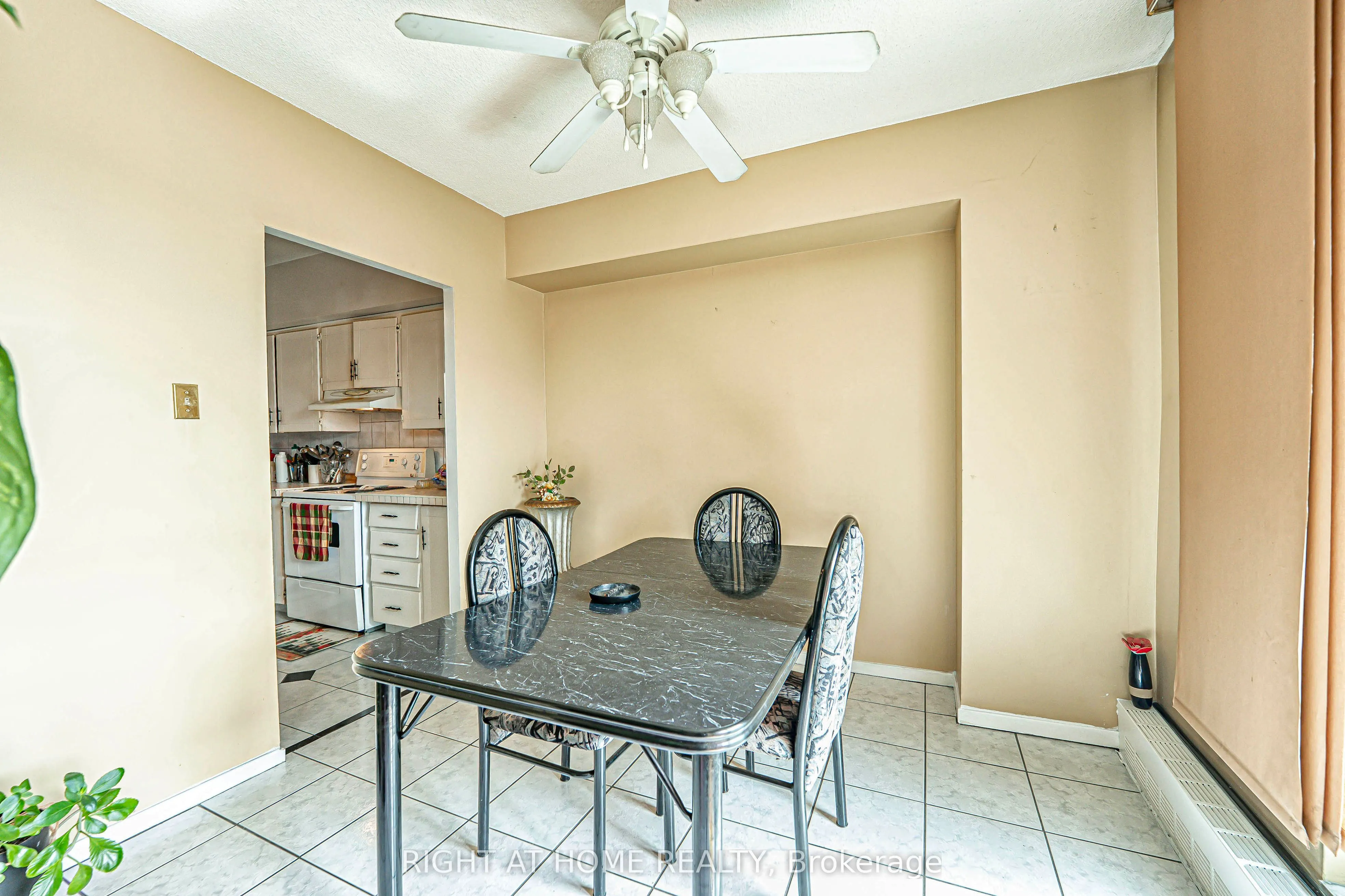 1705 Mccowan Road, #408
