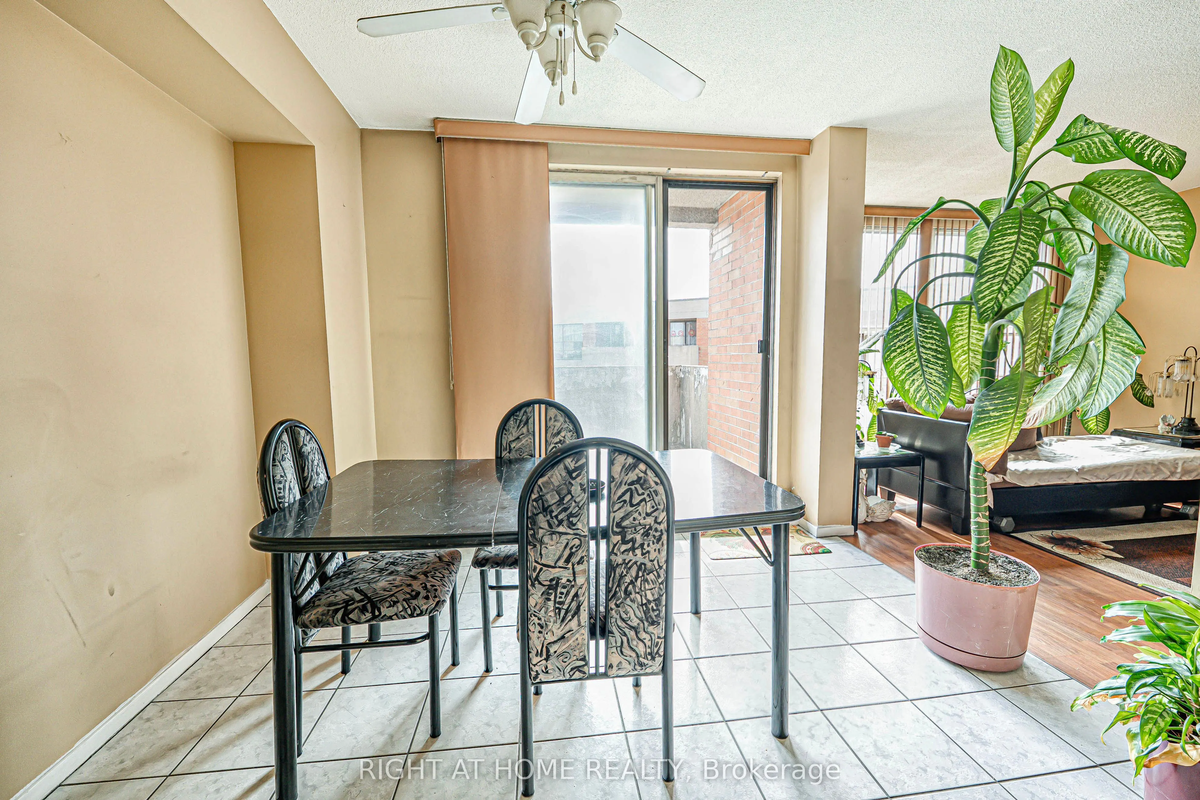 1705 Mccowan Road, #408