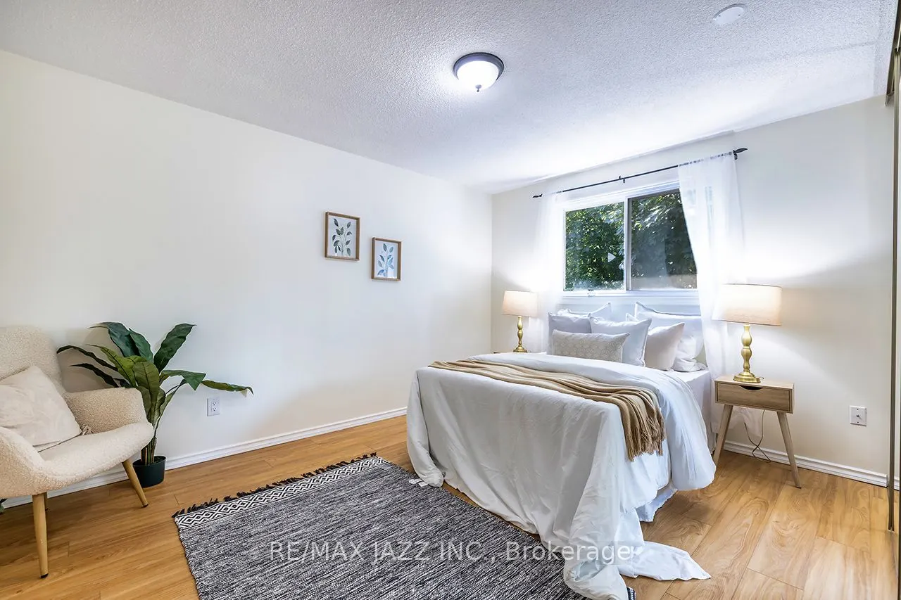 843 Charisma Crescent