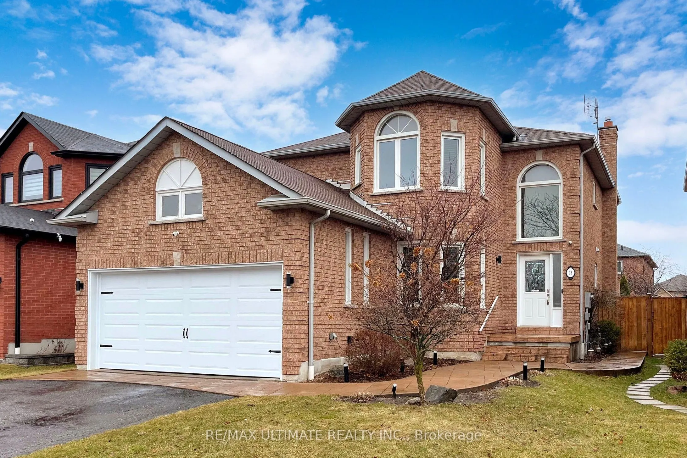 25 WINTERBERRY Drive