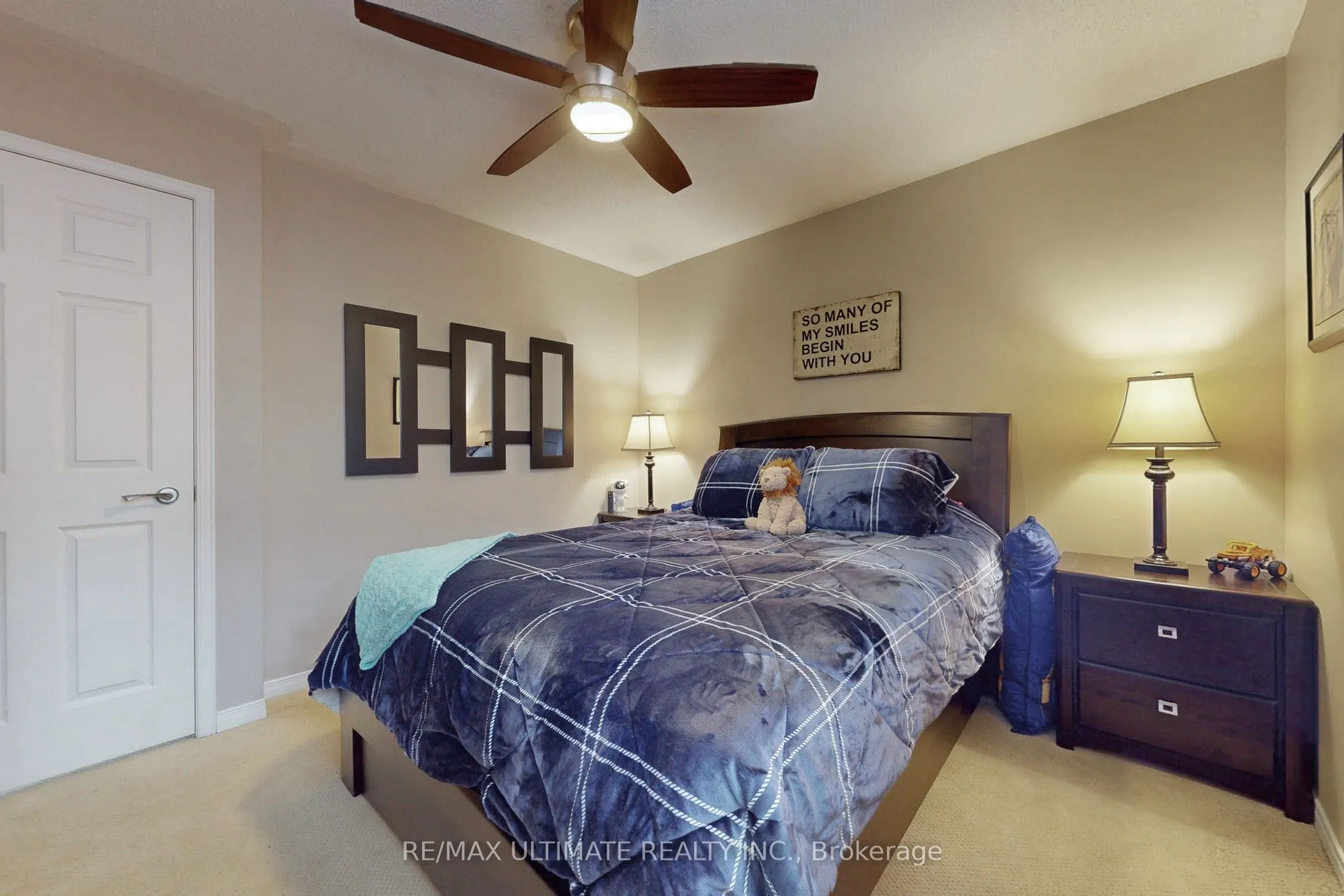 25 WINTERBERRY Drive