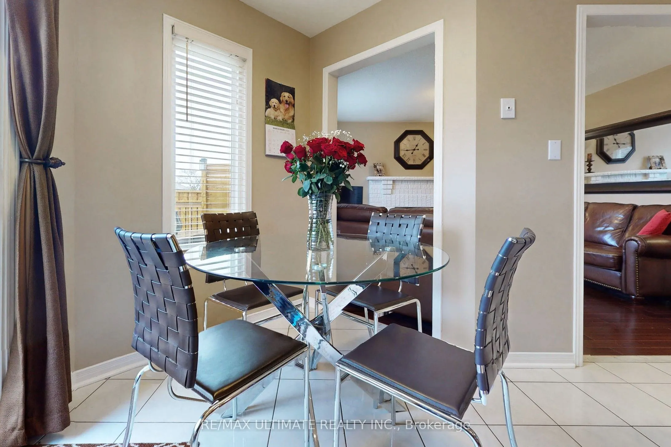 25 WINTERBERRY Drive