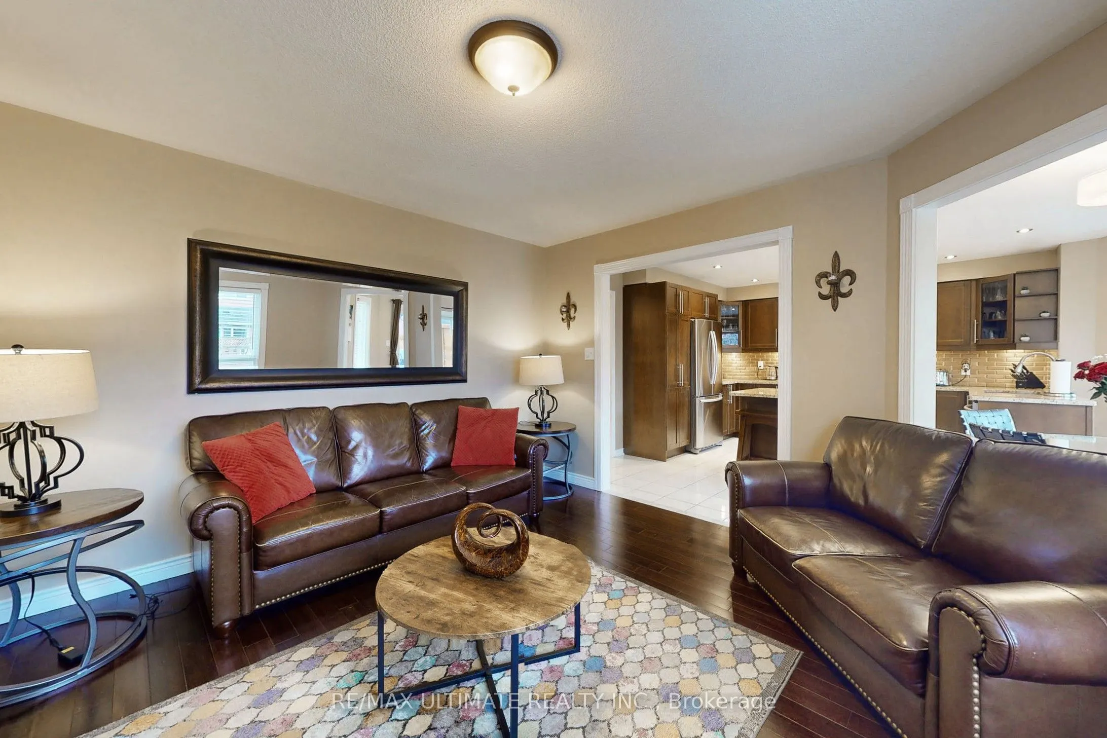 25 WINTERBERRY Drive