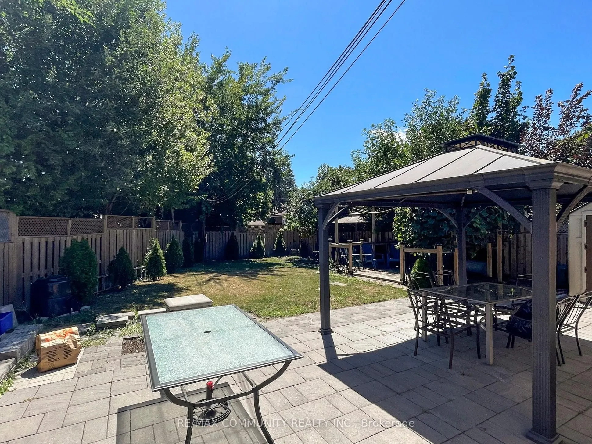 119 Rochman Boulevard