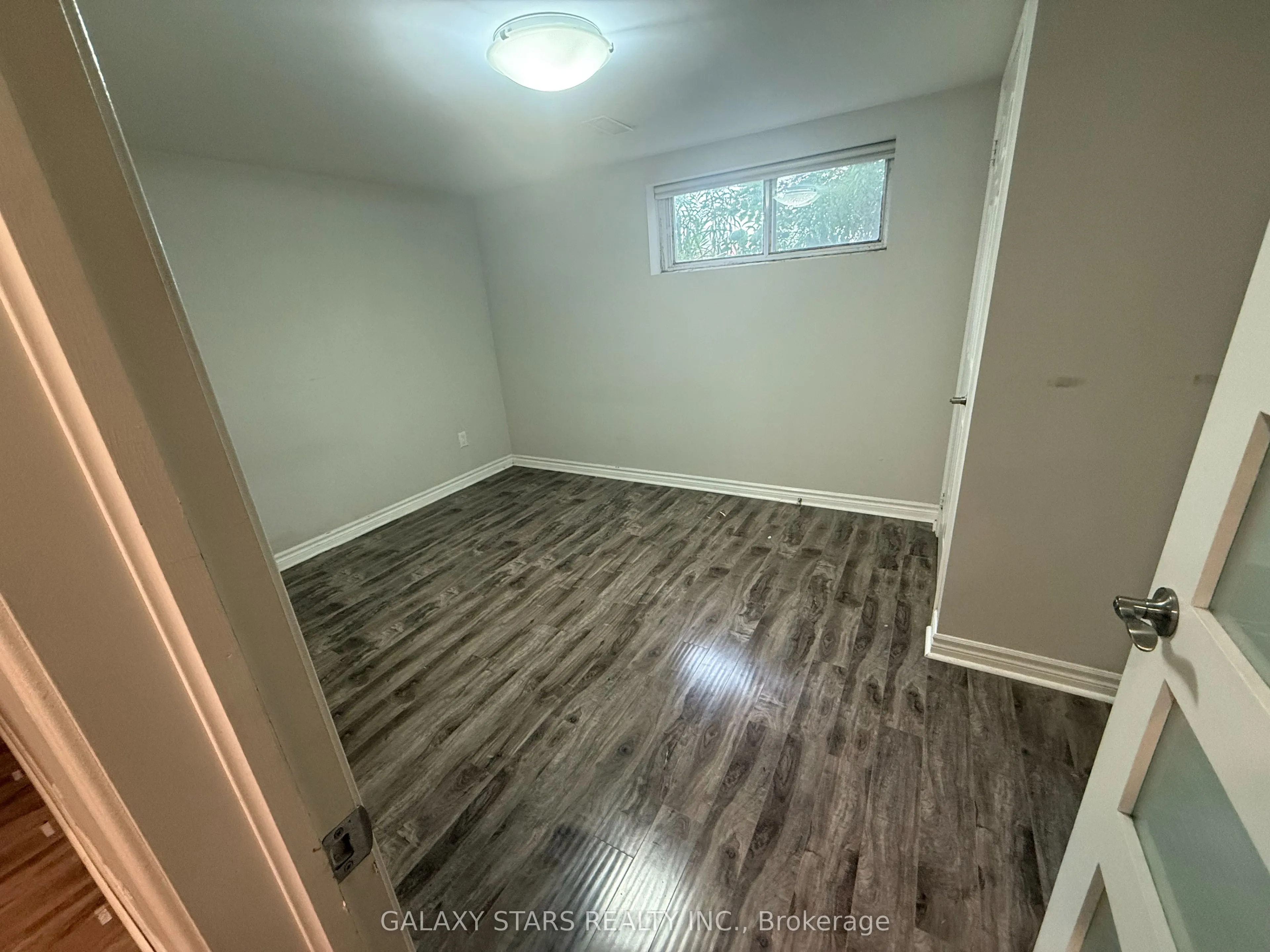 15 Brian Avenue, #Basement