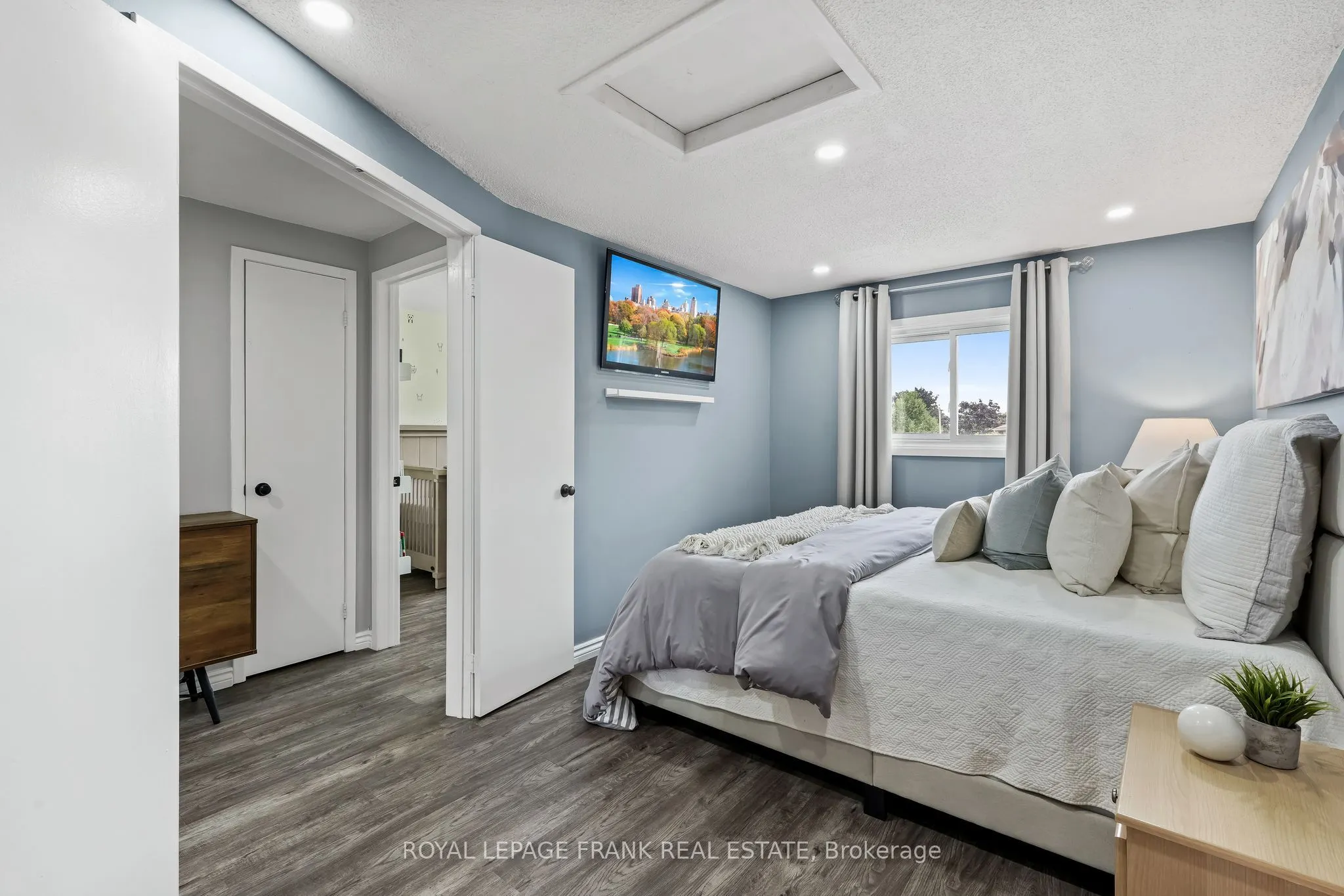 808 Crowells Street