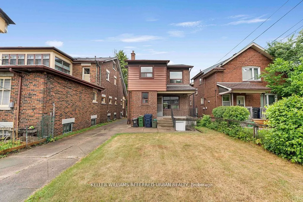775 Coxwell Avenue