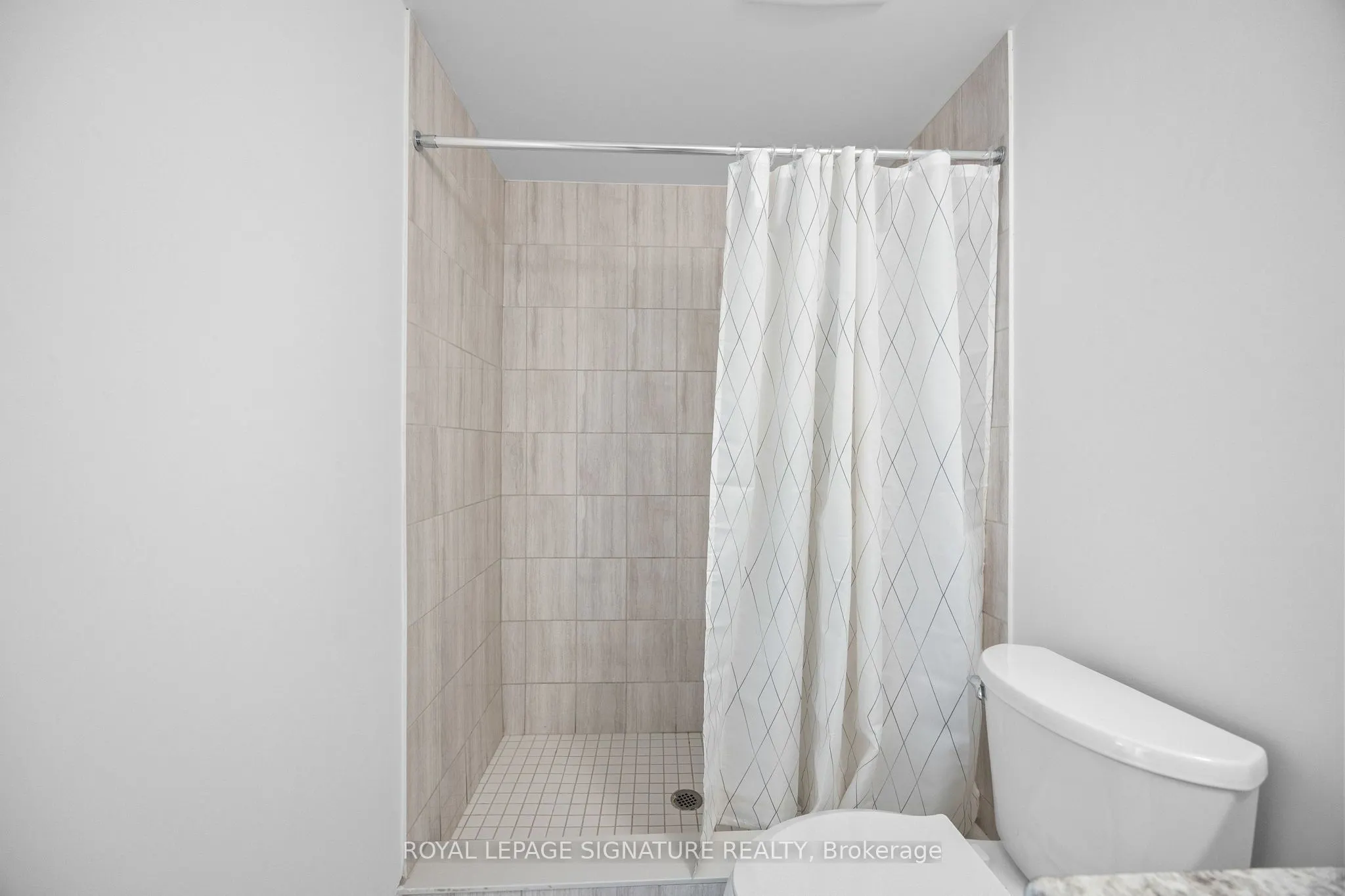1 Falaise Road, #214